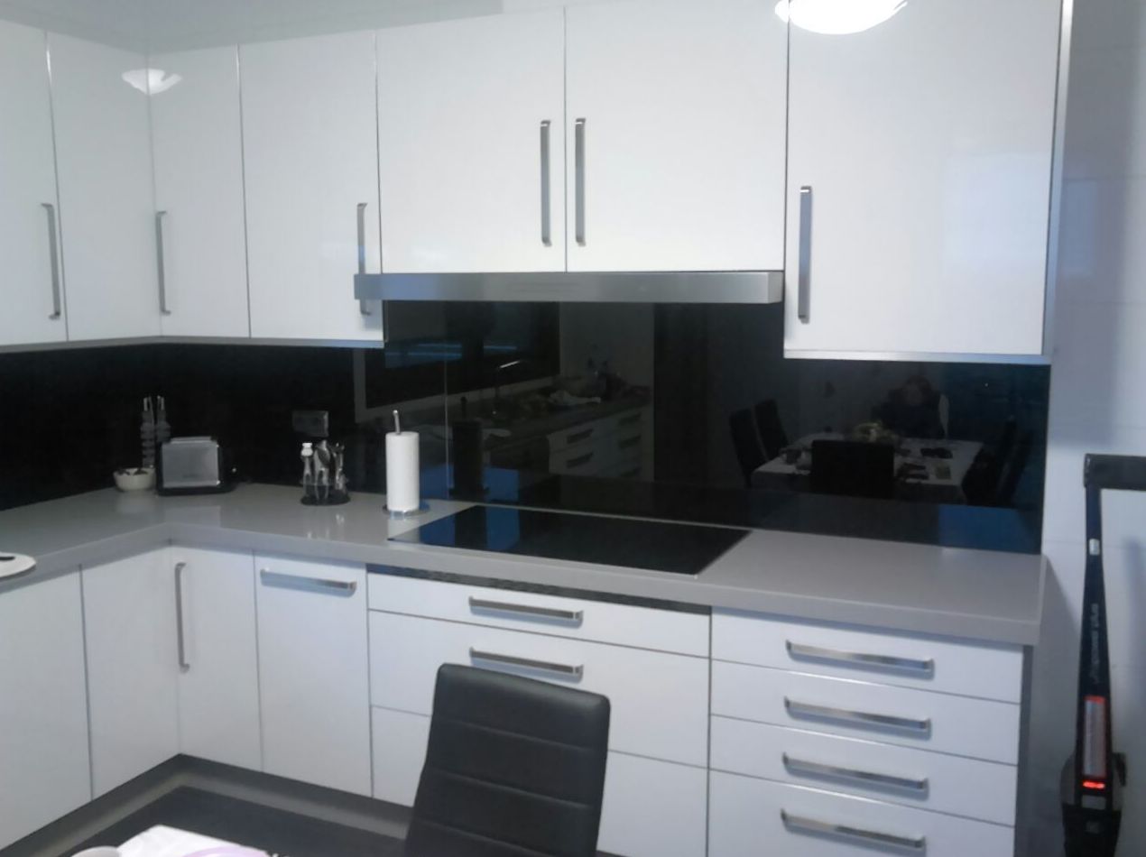 Foto 13 de Muebles de cocina y baño en Pontevedra | Salgonzalez Foto 13 de Muebles de cocina y baño en Pontevedra | Salgonzalez