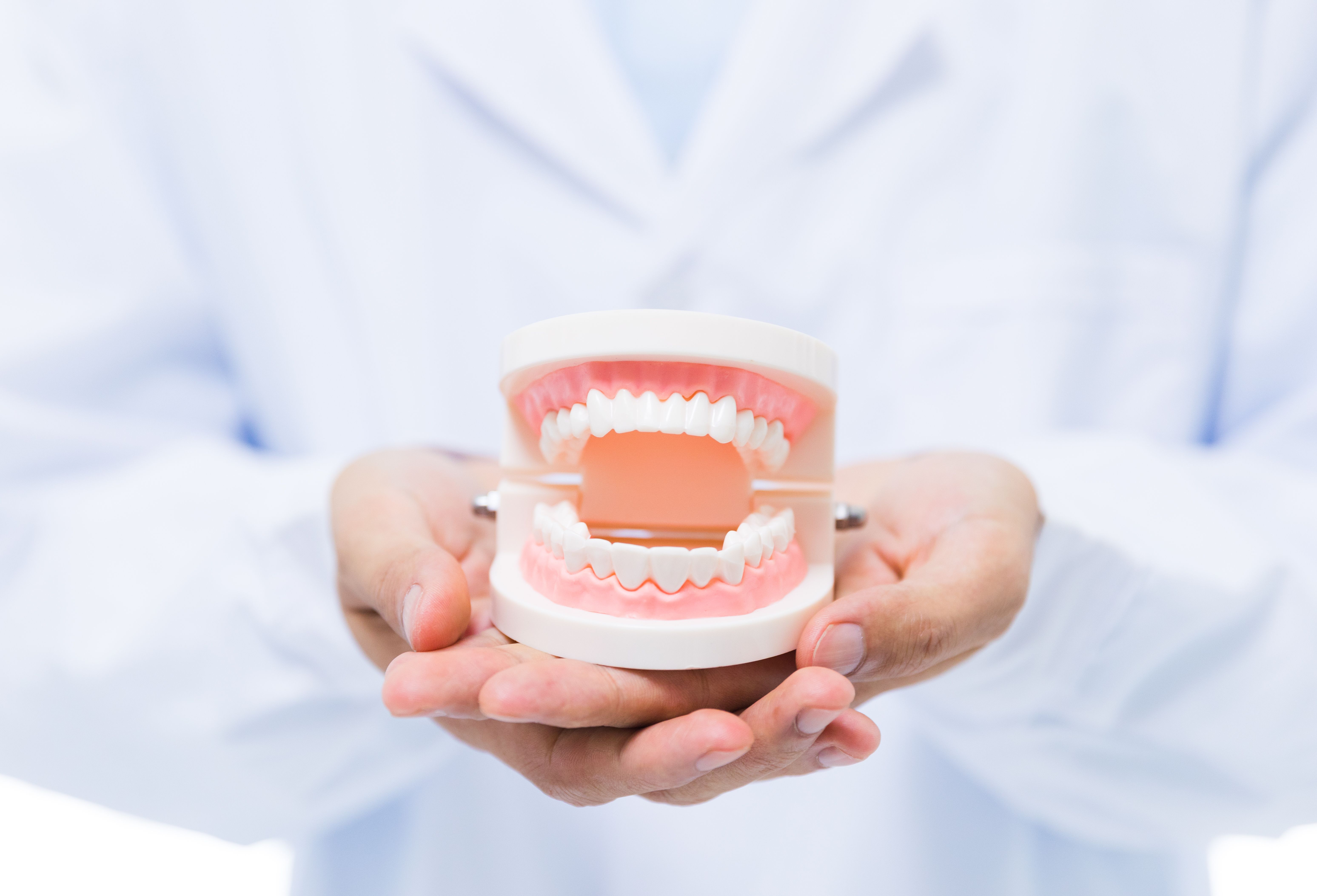 Prótesis dentales: Tratamientos de CLÍNICA DENTAL GIRONÉS CALDÉS }}