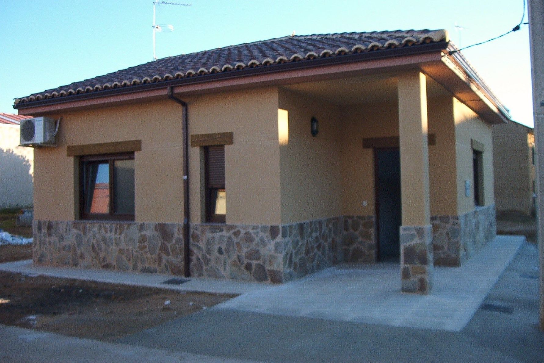 Obras para la Administración: Servicios de F. Javier Vega de Paz Obras para la Administración: Servicios de F. Javier Vega de Paz