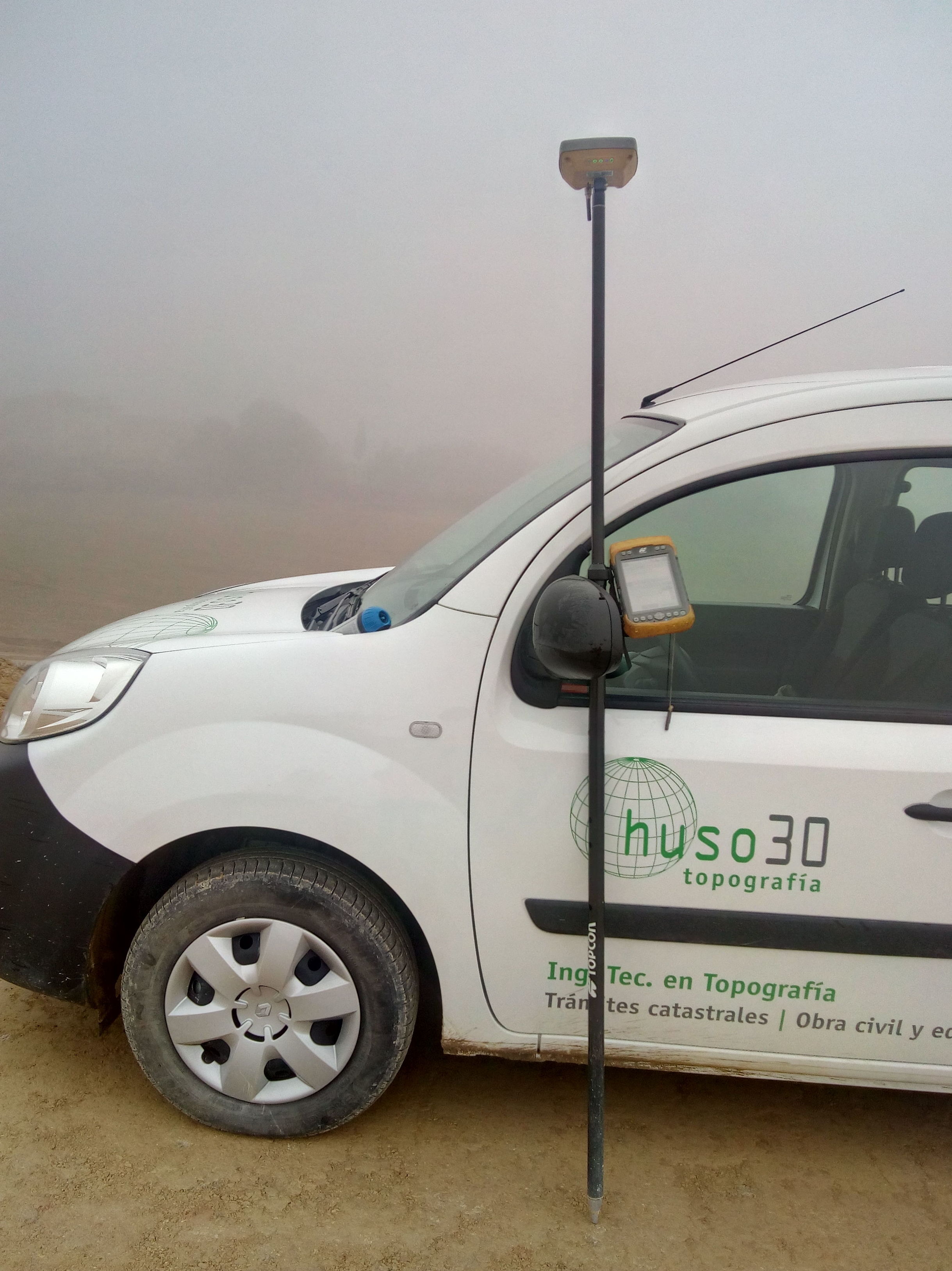 NO COBRAMOS DESPLAZAMIENTO: Servicios de Huso 30 Topografía NO COBRAMOS DESPLAZAMIENTO: Servicios de Huso 30 Topografía