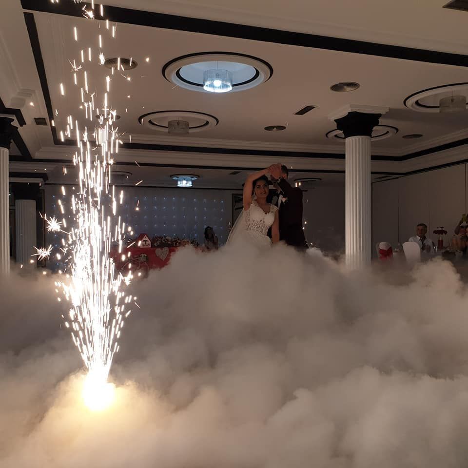Organizamos eventos de todo tipo Organizamos eventos de todo tipo