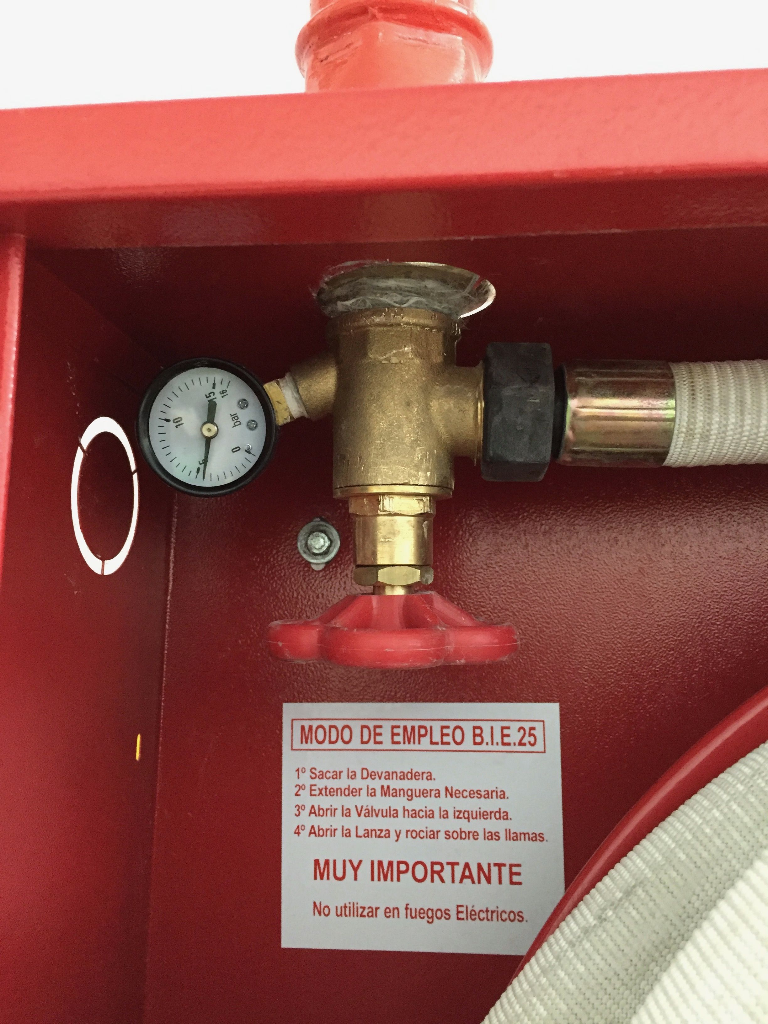 Sistemas de bocas de incendios equipadas: Servicios de ALDA Instalaciones Sistemas de bocas de incendios equipadas: Servicios de ALDA Instalaciones