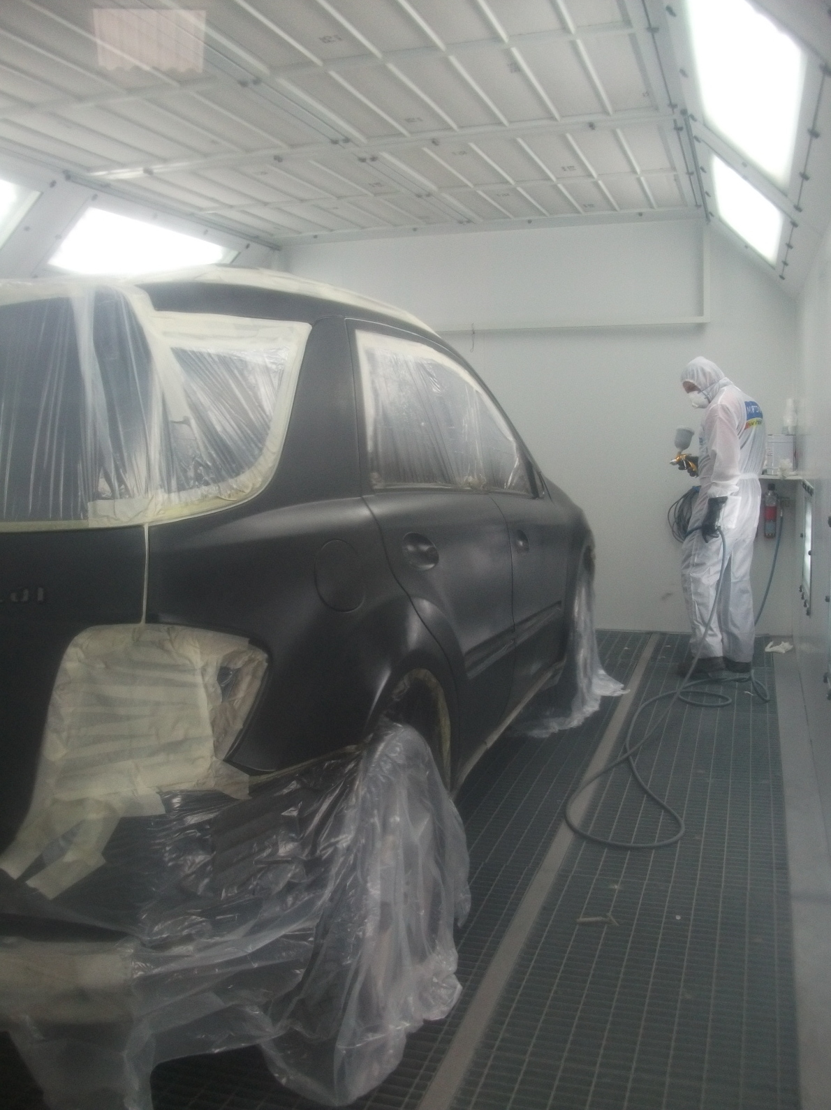 Pintura: Taller de Astoria Cars S. L. Pintura: Taller de Astoria Cars S. L.