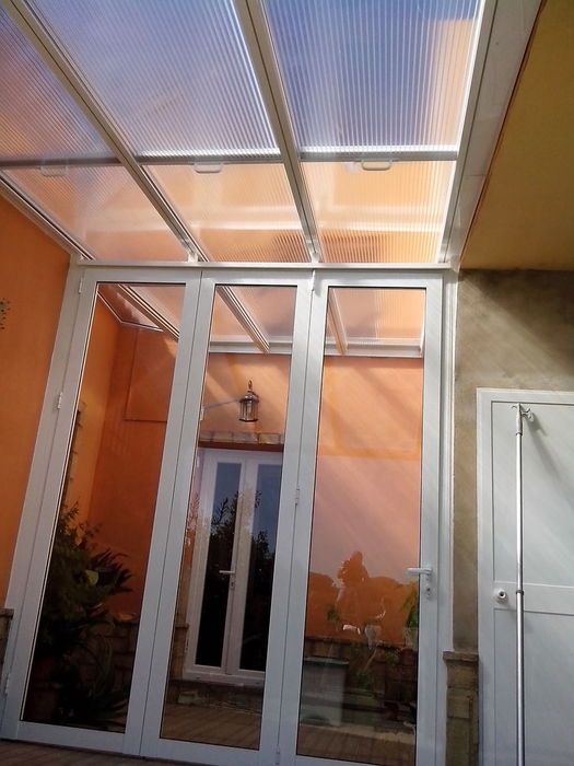 Cerramientos: Servicios de Aluminios y PVC La Raya Cerramientos: Servicios de Aluminios y PVC La Raya