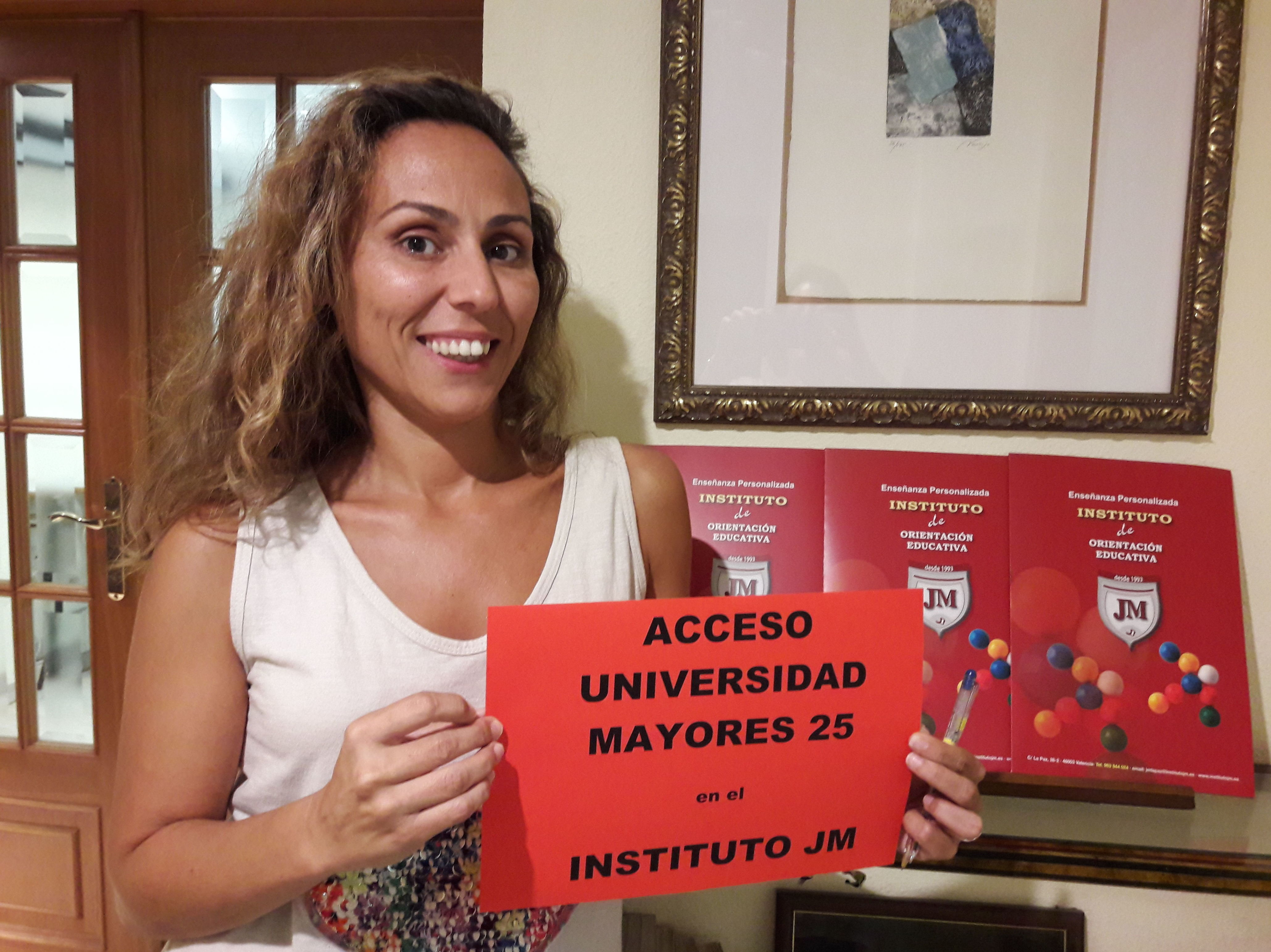 Acceso universidad mayores 25 años y 45 años: Nuestros Cursos de Instituto de Orientación Educativa JM Acceso universidad mayores 25 años y 45 años: Nuestros Cursos de Instituto de Orientación Educativa JM
