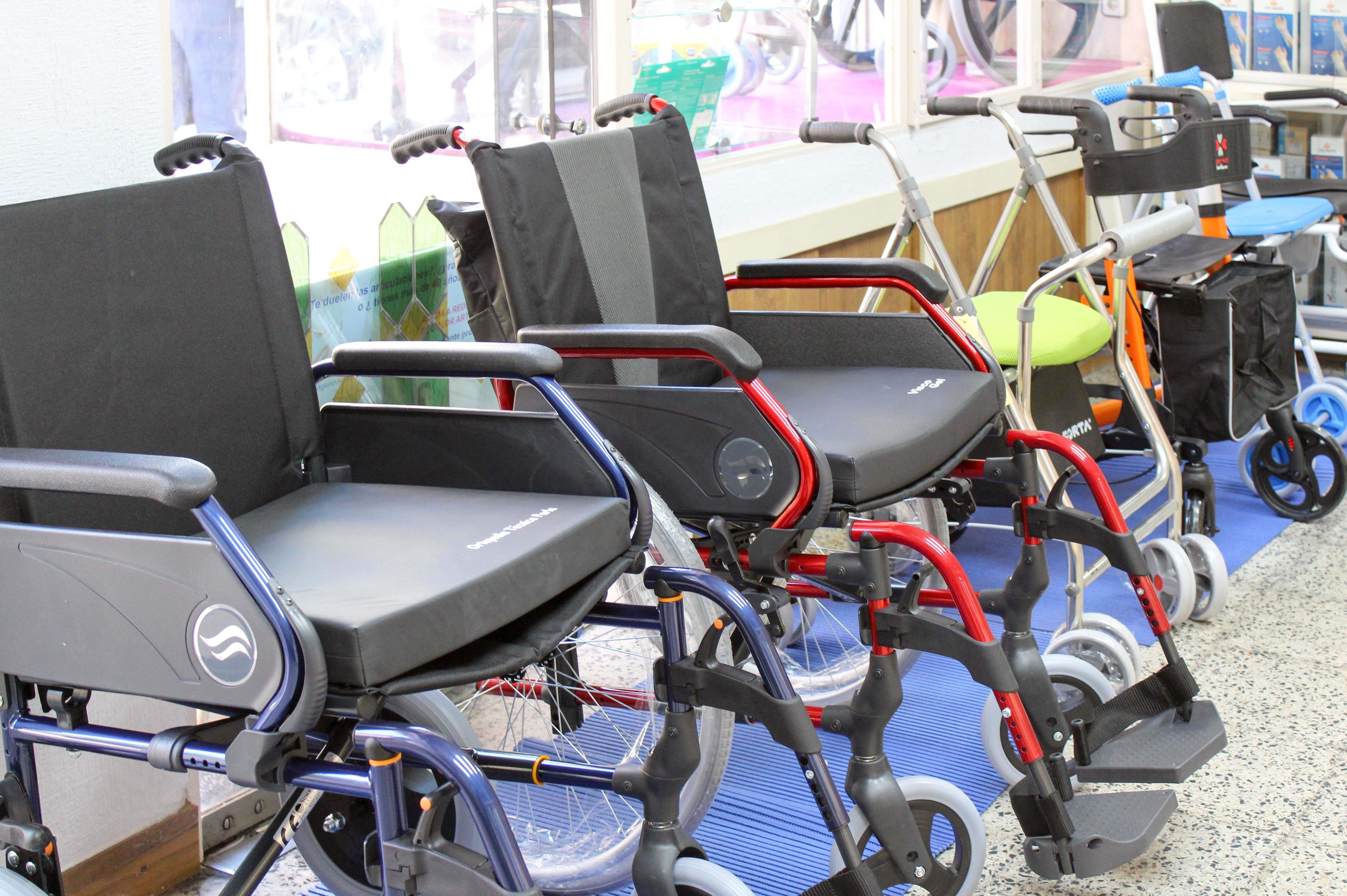 sillas de ruedas eléctricas