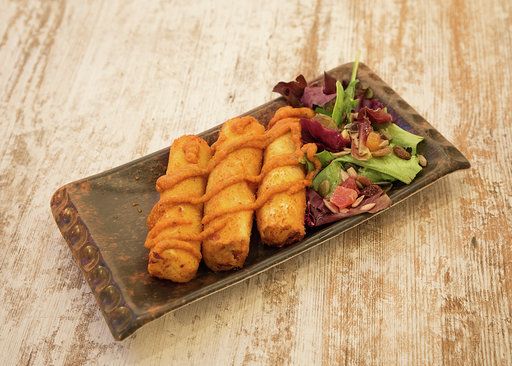 Nuestras especialidades: Especialidades de Laufer Street Food Nuestras especialidades: Especialidades de Laufer Street Food