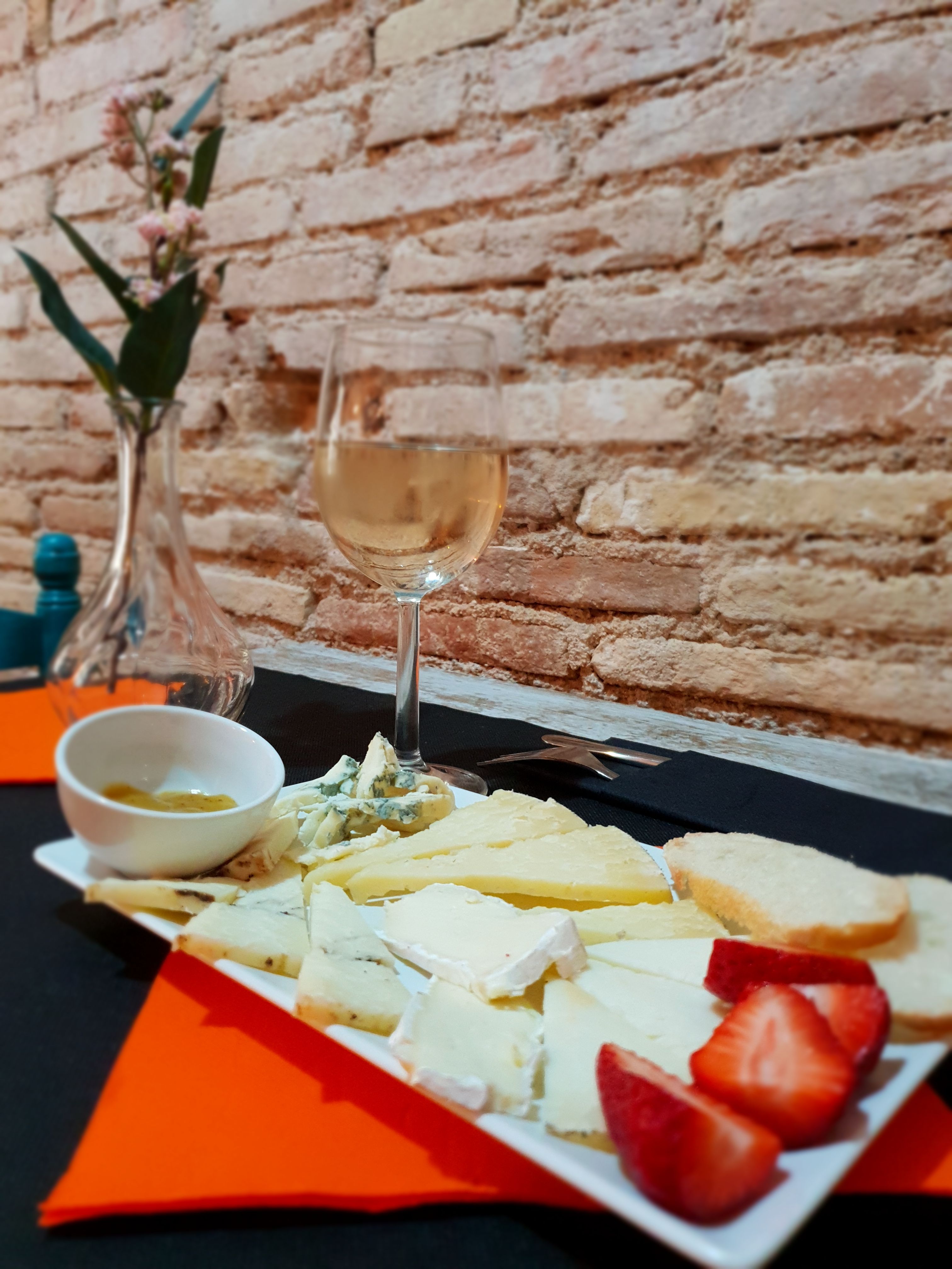 Tapas: Especialidades de Laufer Street Food Tapas: Especialidades de Laufer Street Food