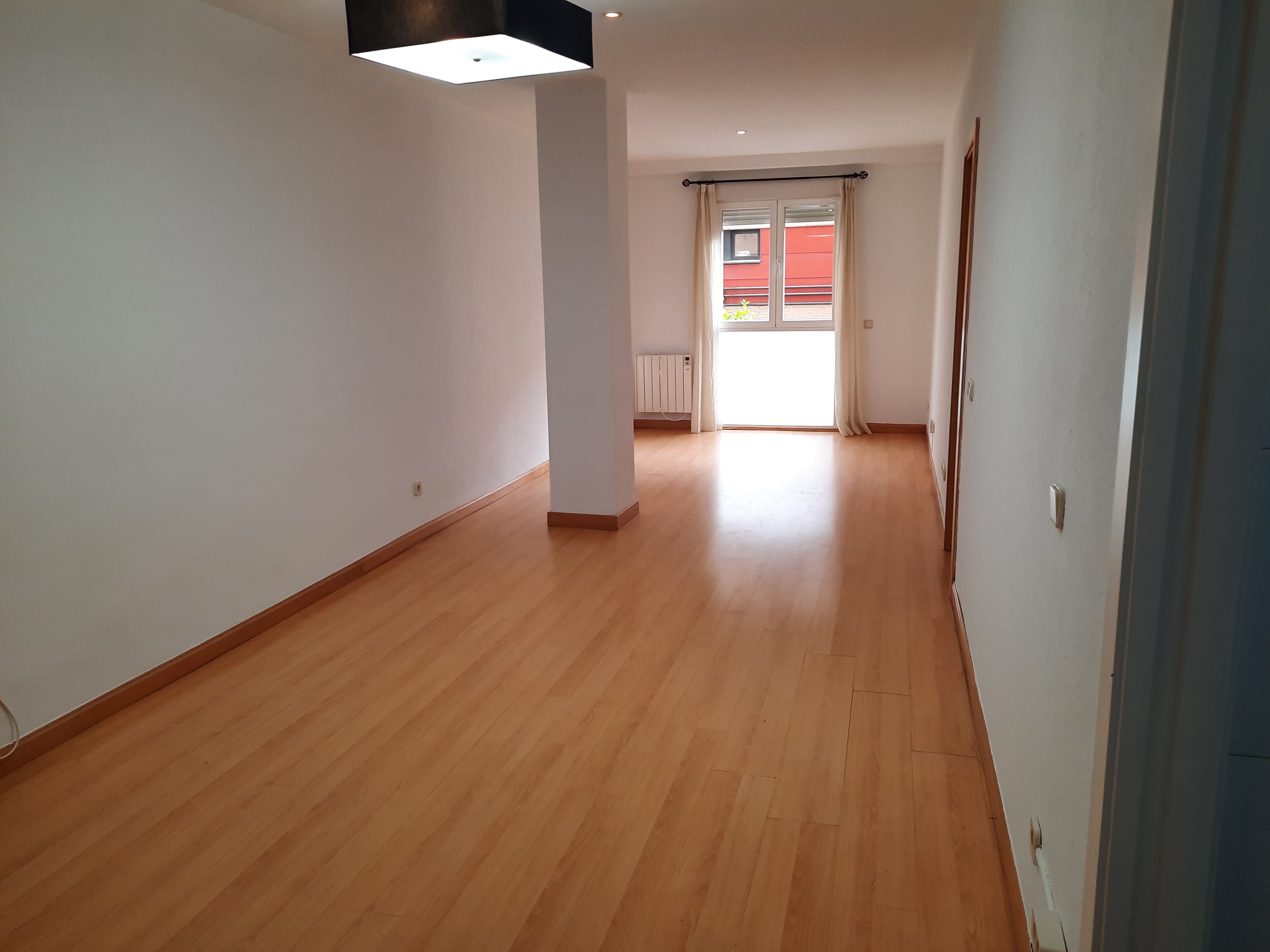 Piso en alquiler en C/. Granada (Retiro) 2 habitaciones, 2 baños, trastero: de Vicente Palau Jiménez - Agente Inmobiliario Piso en alquiler en C/. Granada (Retiro) 2 habitaciones, 2 baños, trastero: de Vicente Palau Jiménez - Agente Inmobiliario