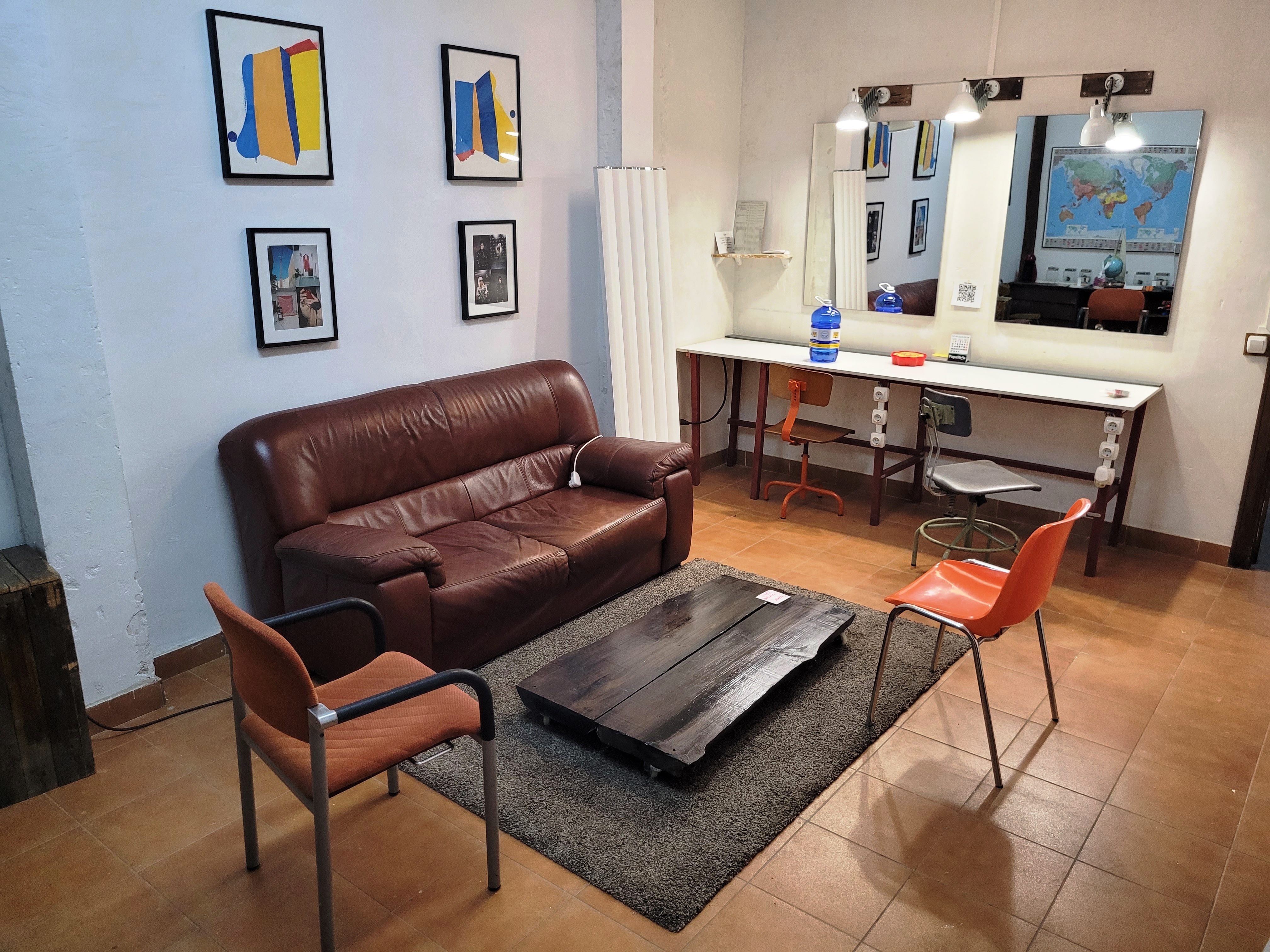 Local para oficinas junto a calle de Alcalá, 246 m². Espacios diáfanos.: de Vicente Palau Jiménez - Agente Inmobiliario Local para oficinas junto a calle de Alcalá, 246 m². Espacios diáfanos.: de Vicente Palau Jiménez - Agente Inmobiliario