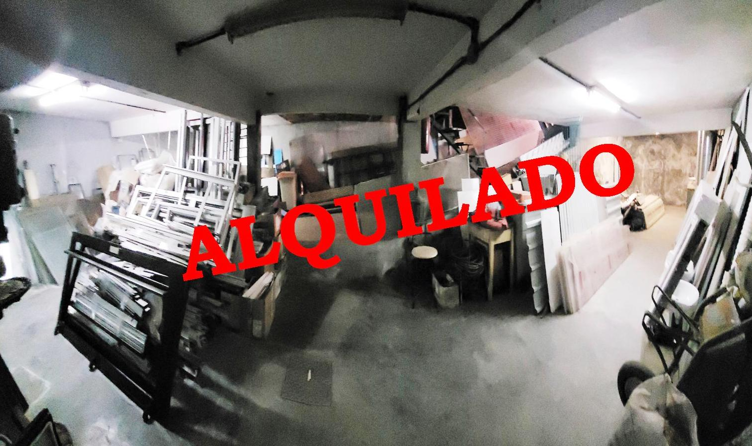 Local en Alquiler en Entrevías. Sótano con entrada directa desde la calle.: de Vicente Palau Jiménez - Agente Inmobiliario Local en Alquiler en Entrevías. Sótano con entrada directa desde la calle.: de Vicente Palau Jiménez - Agente Inmobiliario