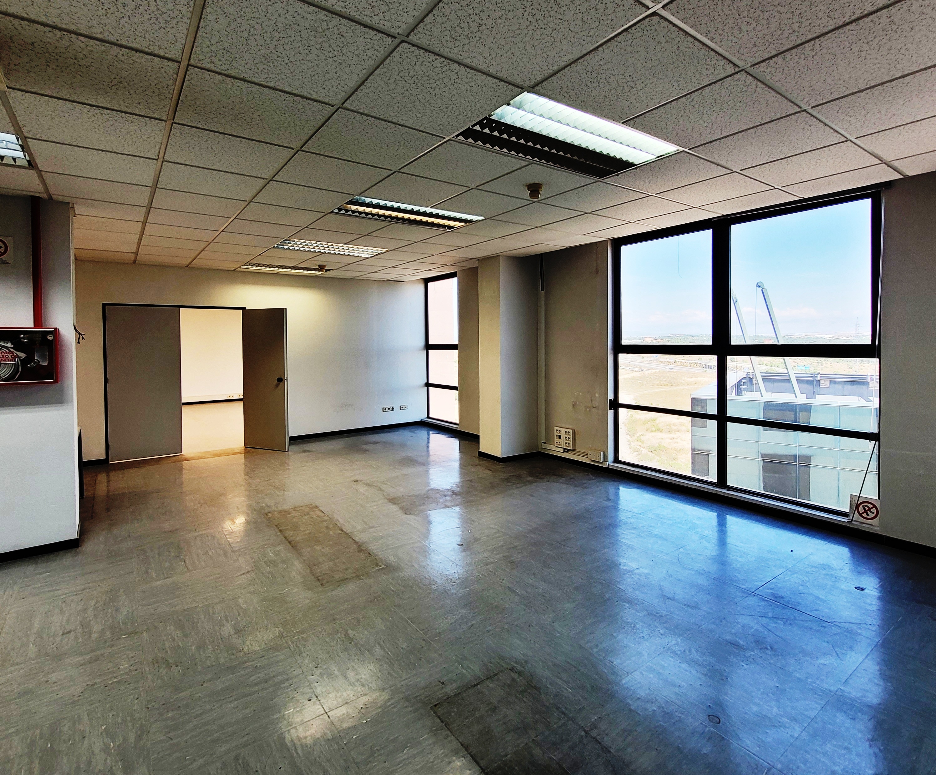 Local uso mixto Oficinas-industrial de 844 m² en 5ª planta, en Las Tablas: de Vicente Palau Jiménez - Agente Inmobiliario Local uso mixto Oficinas-industrial de 844 m² en 5ª planta, en Las Tablas: de Vicente Palau Jiménez - Agente Inmobiliario