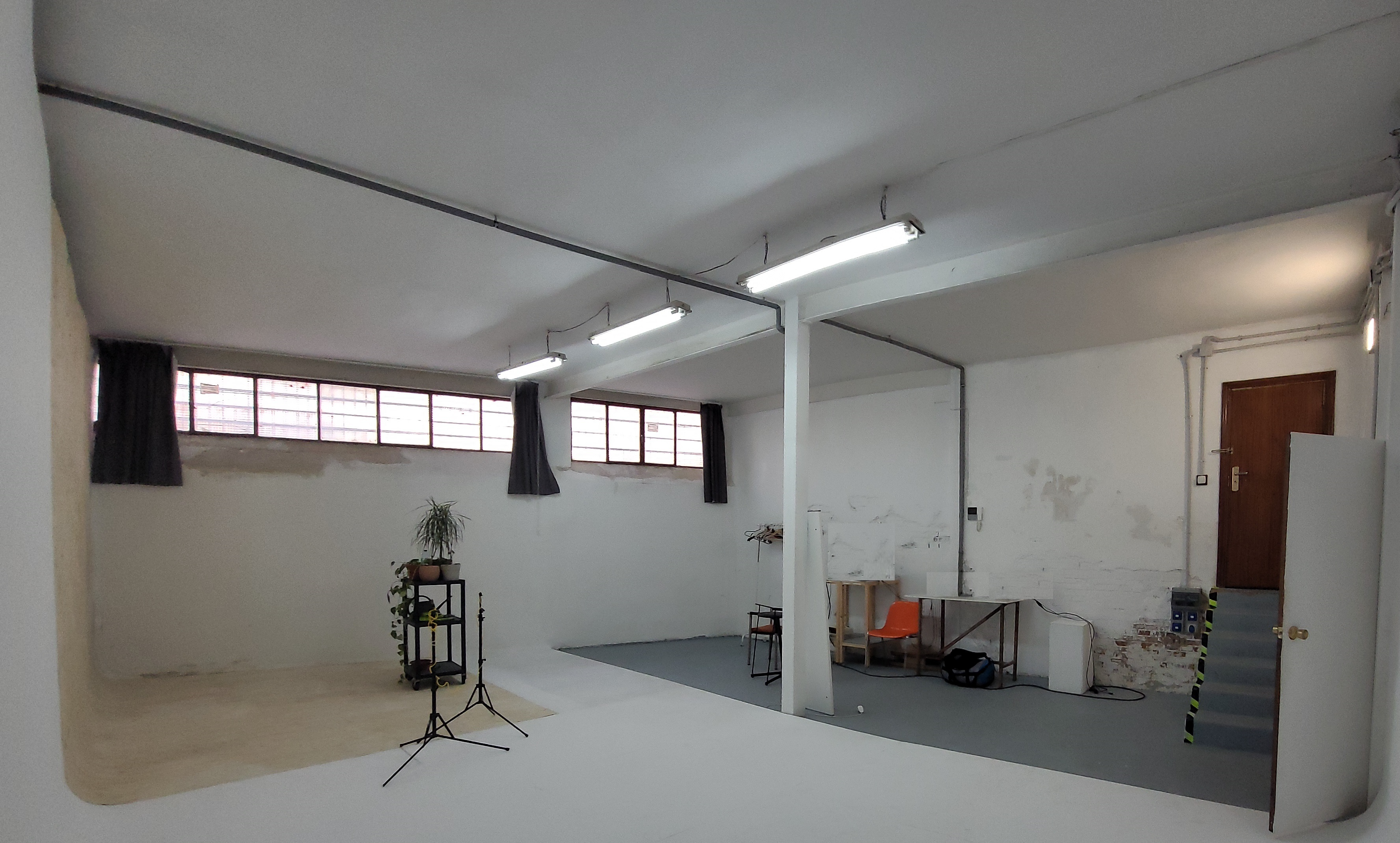 Local para oficinas junto a calle de Alcalá, 246 m². Espacios diáfanos.: de Vicente Palau Jiménez - Agente Inmobiliario Local para oficinas junto a calle de Alcalá, 246 m². Espacios diáfanos.: de Vicente Palau Jiménez - Agente Inmobiliario