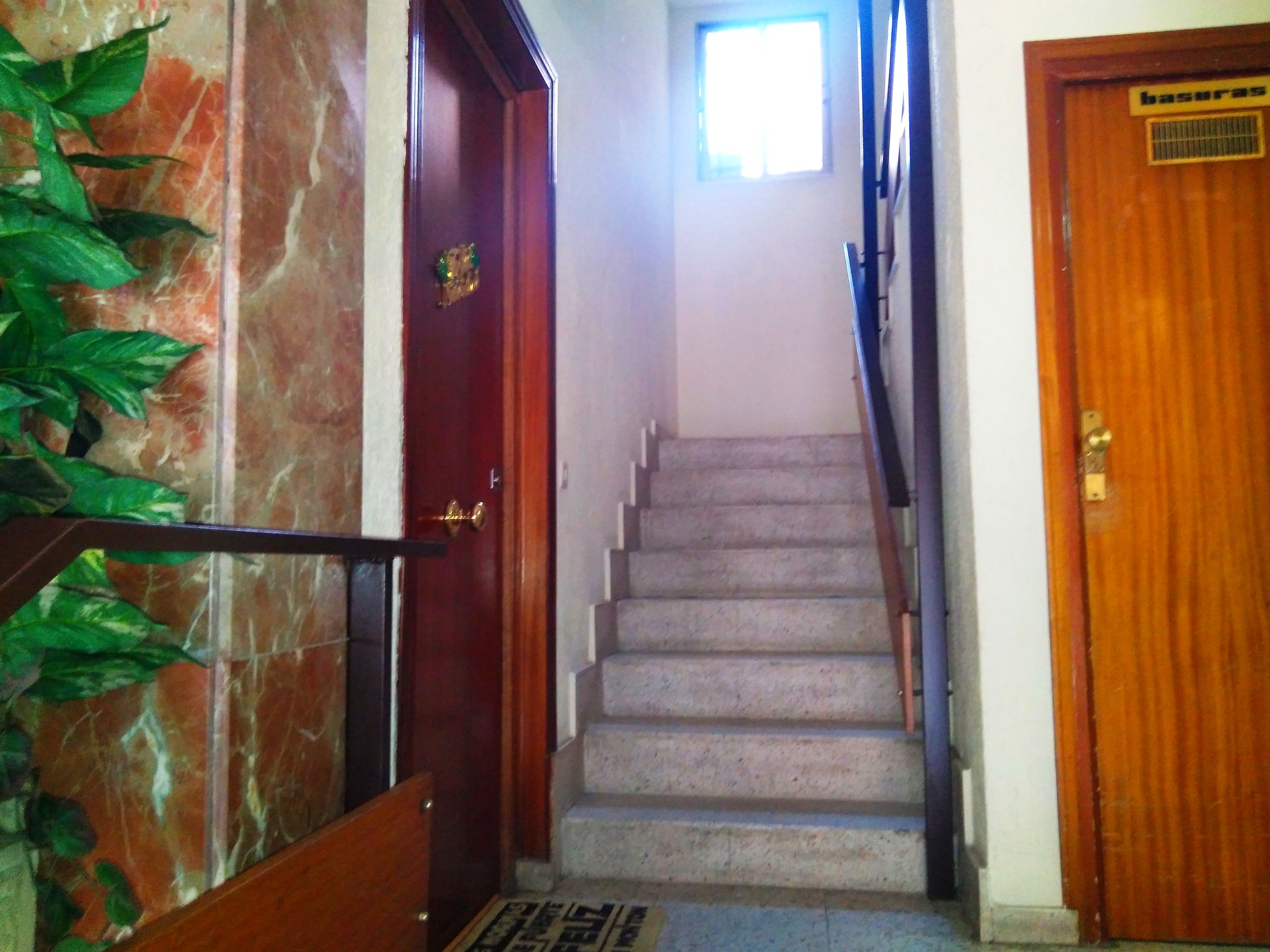 Piso en Alfredo Castro Camba: 71m², 3 habitaciones, 1 baño, terraza de 40m²: de Vicente Palau Jiménez - Agente Inmobiliario Piso en Alfredo Castro Camba: 71m², 3 habitaciones, 1 baño, terraza de 40m²: de Vicente Palau Jiménez - Agente Inmobiliario