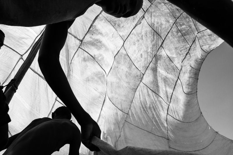 Ivan Lieman. Armed Struggle for Survival in Omo Valley: Exhibitions and artists de Gazzambo Gallery Ivan Lieman. Armed Struggle for Survival in Omo Valley: Exhibitions and artists de Gazzambo Gallery