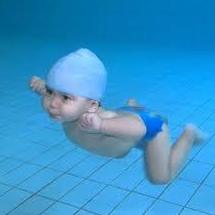 Actividad extraescolar: natación : Servicios de Centro de Educación Infantil Menuts Actividad extraescolar: natación : Servicios de Centro de Educación Infantil Menuts