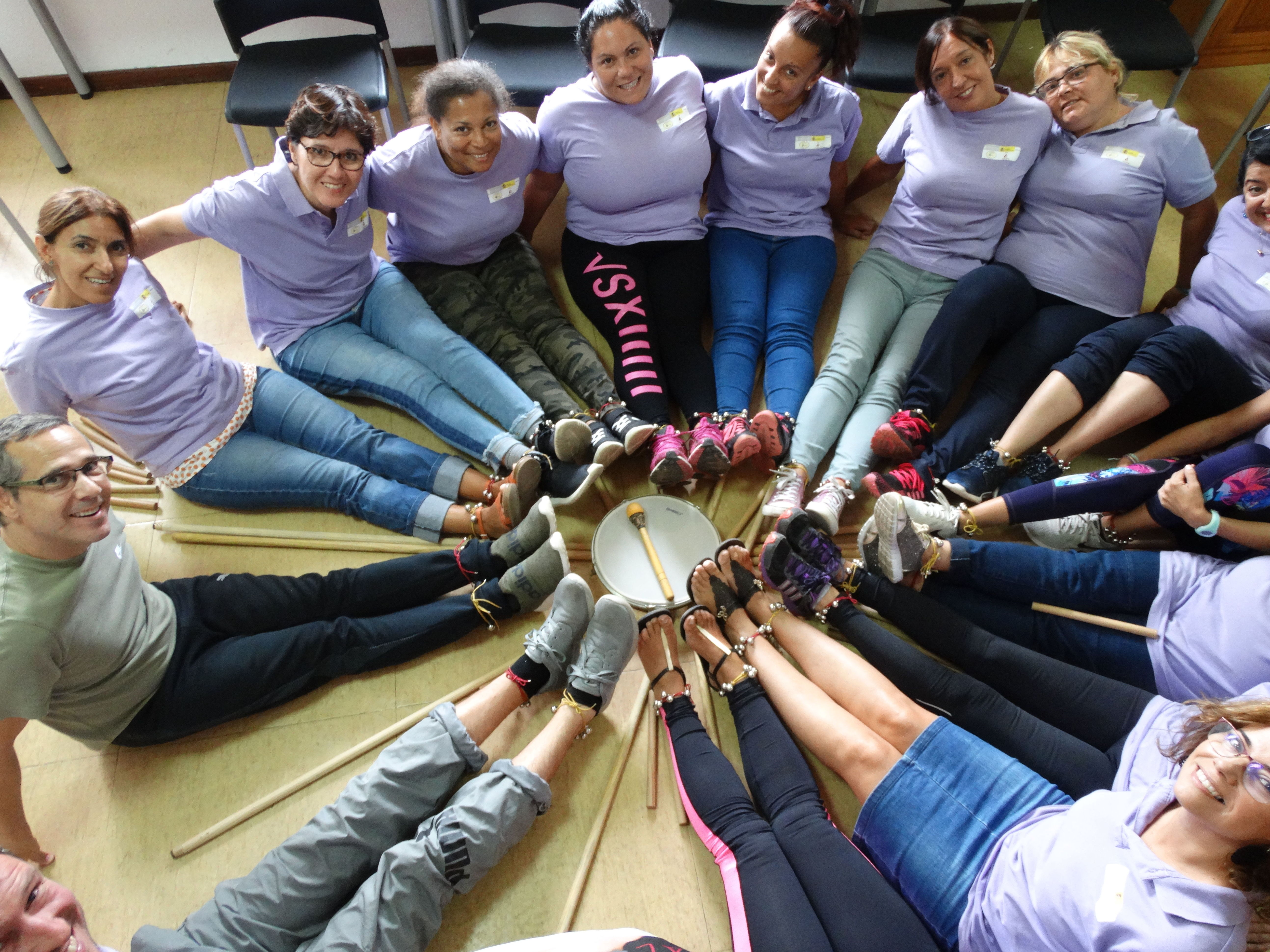 Expresión, música y movimiento.: Proyectos y Servicios de Asociación Domitila Expresión, música y movimiento.: Proyectos y Servicios de Asociación Domitila