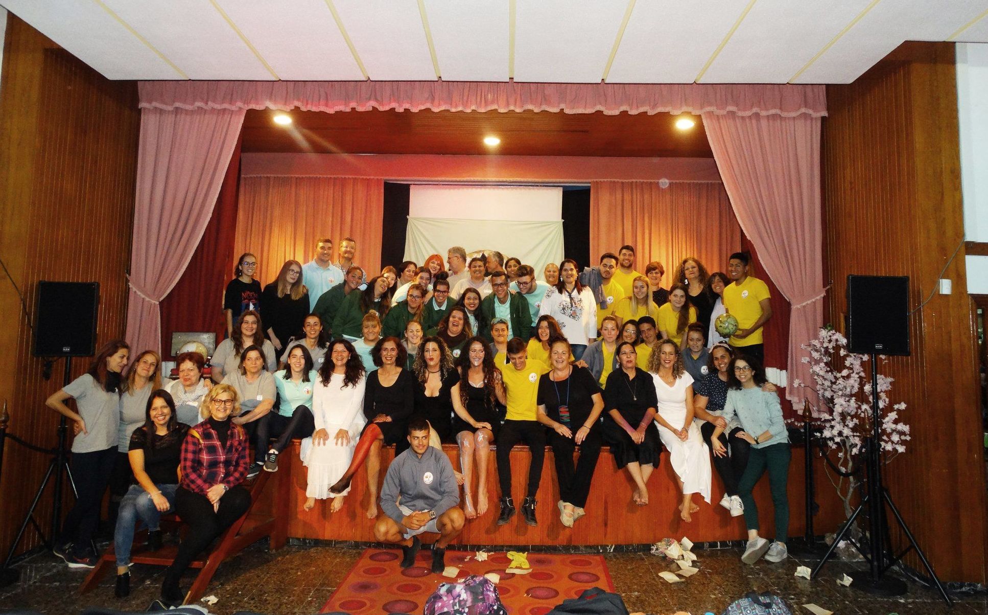 Igualdad de oportunidad: Obra de teatro “Sistema Amantísimo”: Proyectos y Servicios de Asociación Domitila Igualdad de oportunidad: Obra de teatro “Sistema Amantísimo”: Proyectos y Servicios de Asociación Domitila