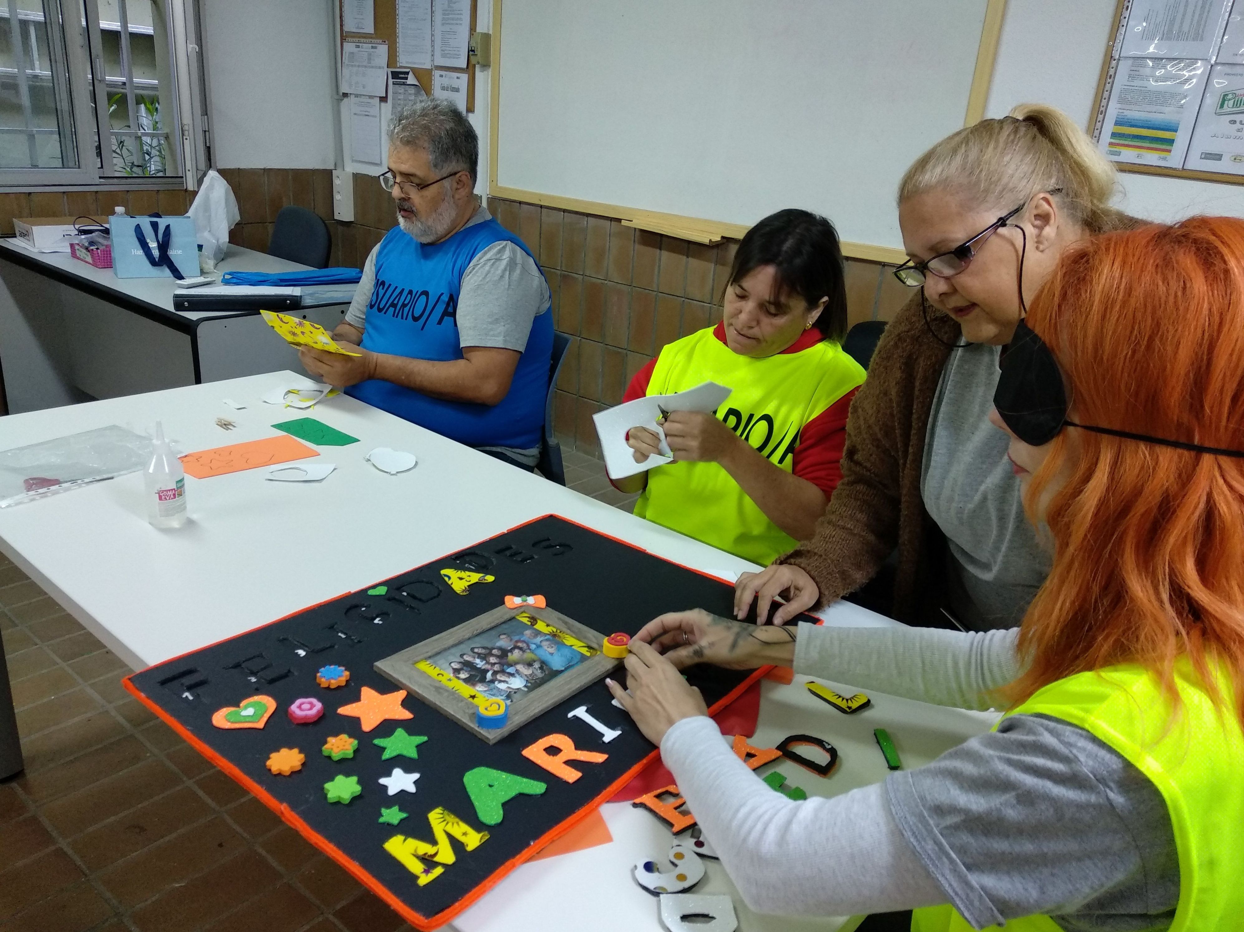 Talleres ocupacionales: Proyectos y Servicios de Asociación Domitila Talleres ocupacionales: Proyectos y Servicios de Asociación Domitila