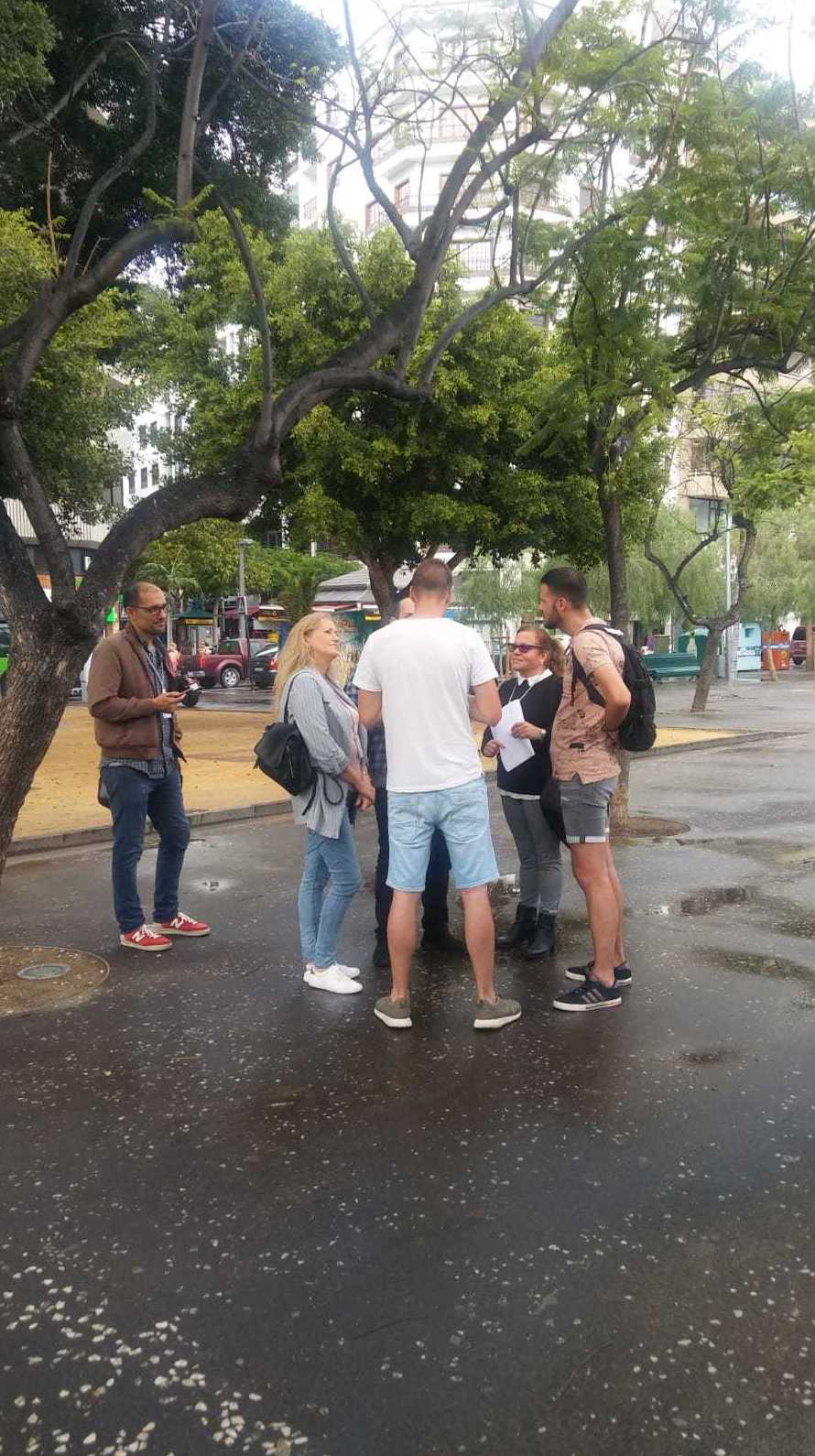 Salida formativa del Módulo de Inglés del PIIIL ATENEA cofinanciado al 85 % por el Fondo Social Europeo Salida formativa del Módulo de Inglés del PIIIL ATENEA cofinanciado al 85 % por el Fondo Social Europeo