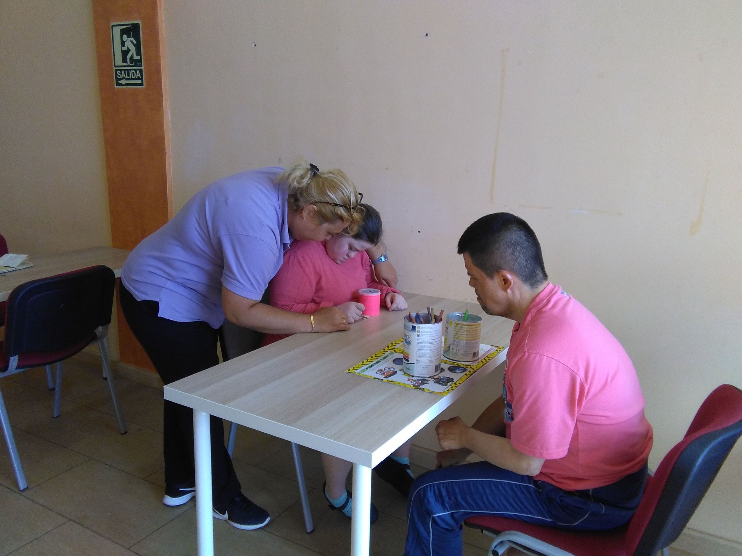 los 4 elementos: Proyectos y Servicios de Asociación Domitila los 4 elementos: Proyectos y Servicios de Asociación Domitila