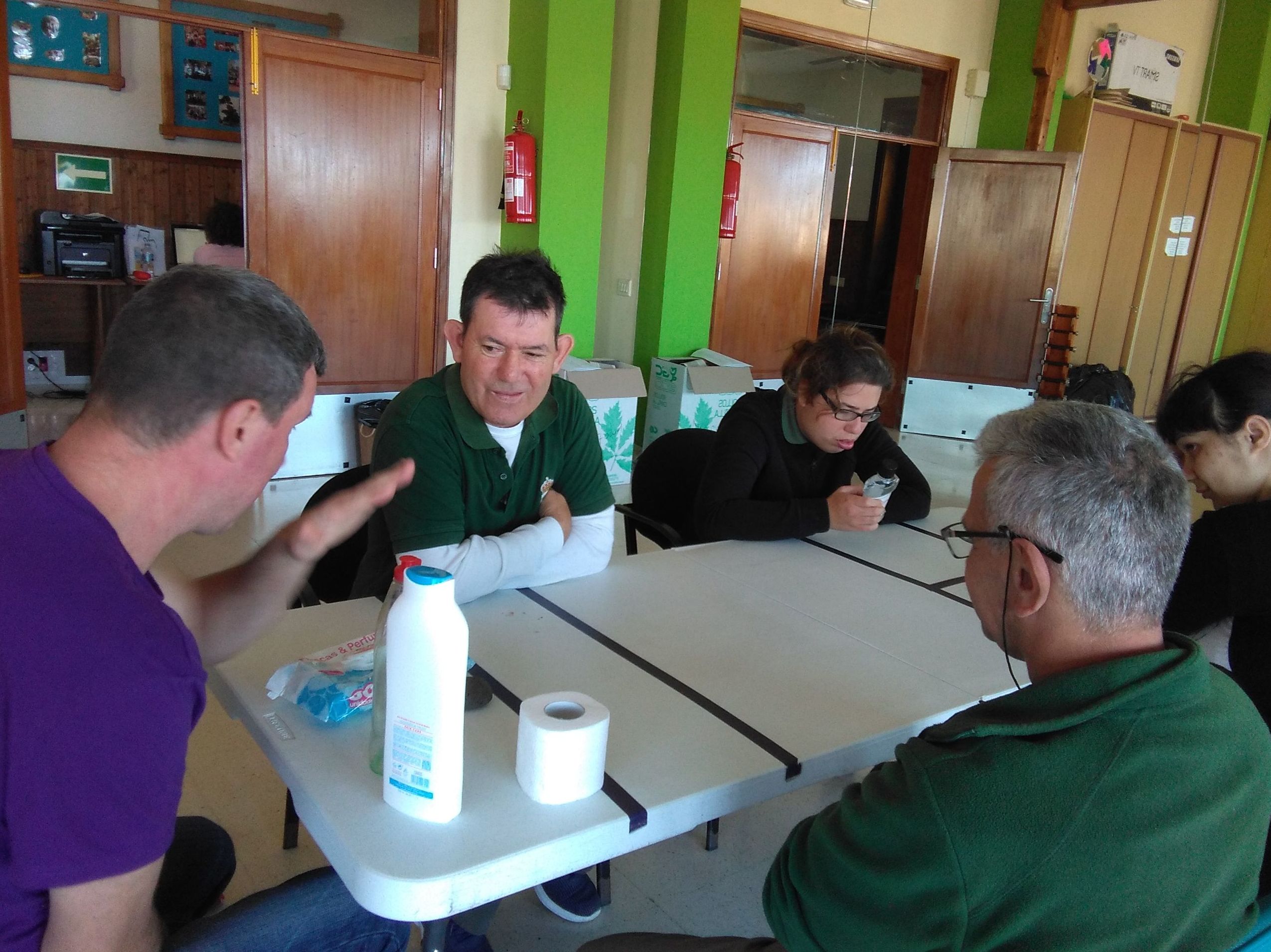 Talleres de Intervención en AVD: Proyectos y Servicios de Asociación Domitila Talleres de Intervención en AVD: Proyectos y Servicios de Asociación Domitila