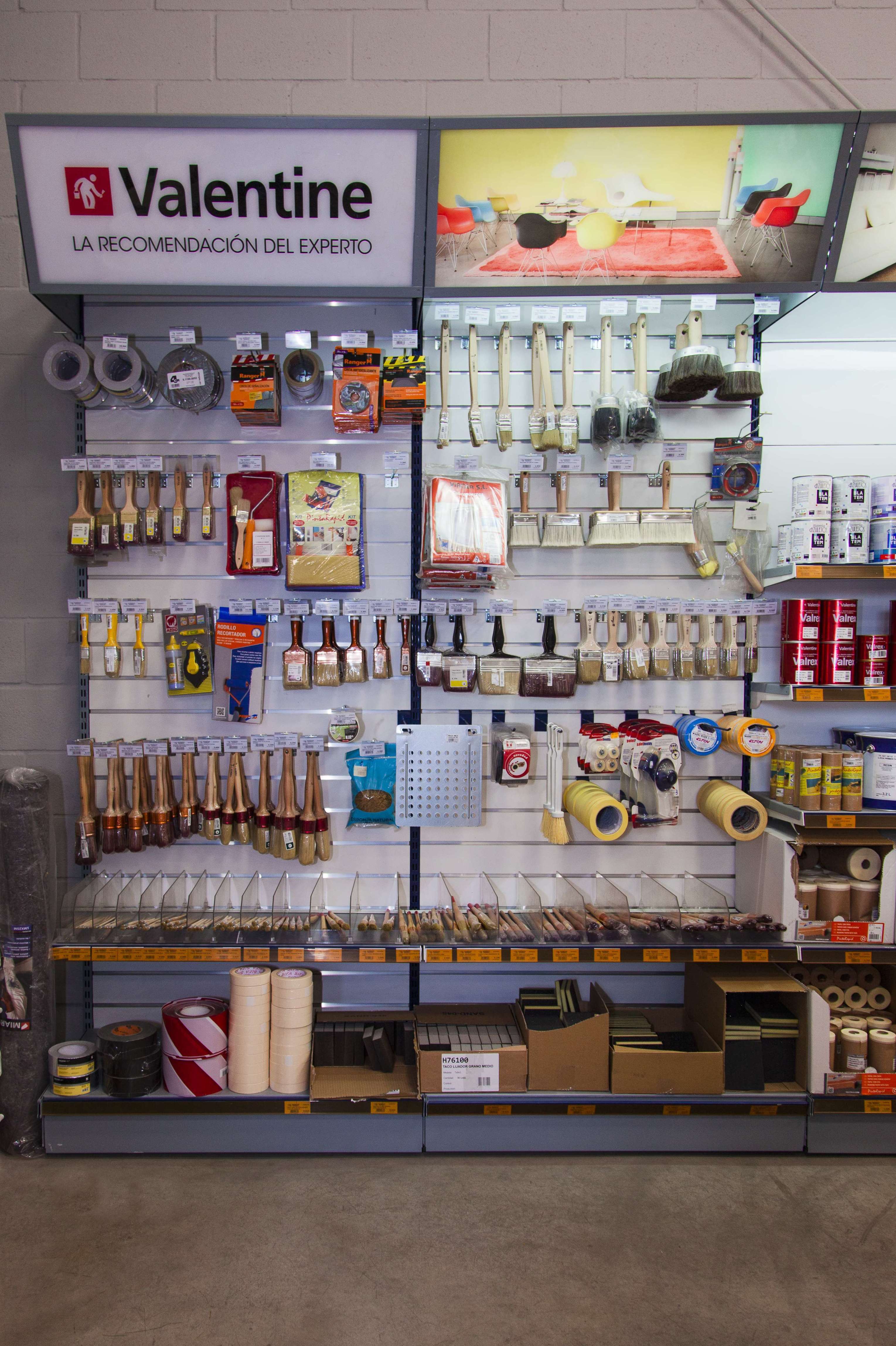 Herramientas: Productos y Servicios de AUTO PINTURAS FUENGIROLA Herramientas: Productos y Servicios de AUTO PINTURAS FUENGIROLA