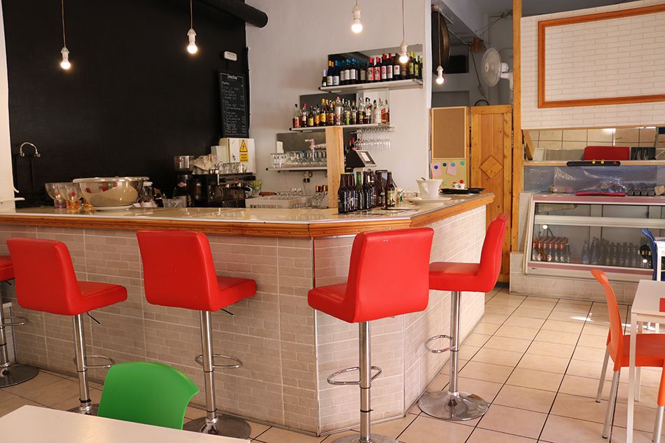 Venta Bar totalmente equipado: Compra y venta de inmuebles de Tenerife Investment Properties Venta Bar totalmente equipado: Compra y venta de inmuebles de Tenerife Investment Properties