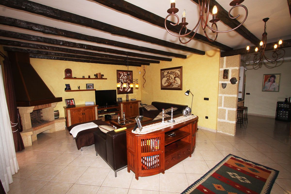 Venta de hermosa Villa en Roque del Conde: Compra y venta de inmuebles de Tenerife Investment Properties Venta de hermosa Villa en Roque del Conde: Compra y venta de inmuebles de Tenerife Investment Properties