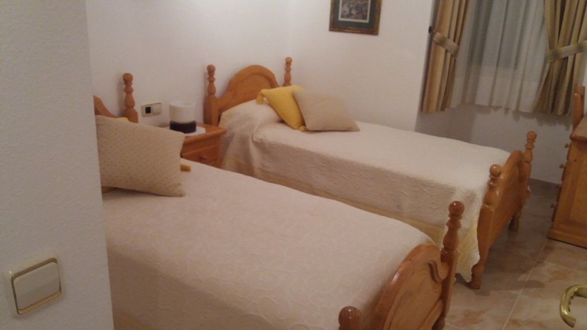 Chalet Adosado en Roque del Conde: Compra y venta de inmuebles de Tenerife Investment Properties Chalet Adosado en Roque del Conde: Compra y venta de inmuebles de Tenerife Investment Properties