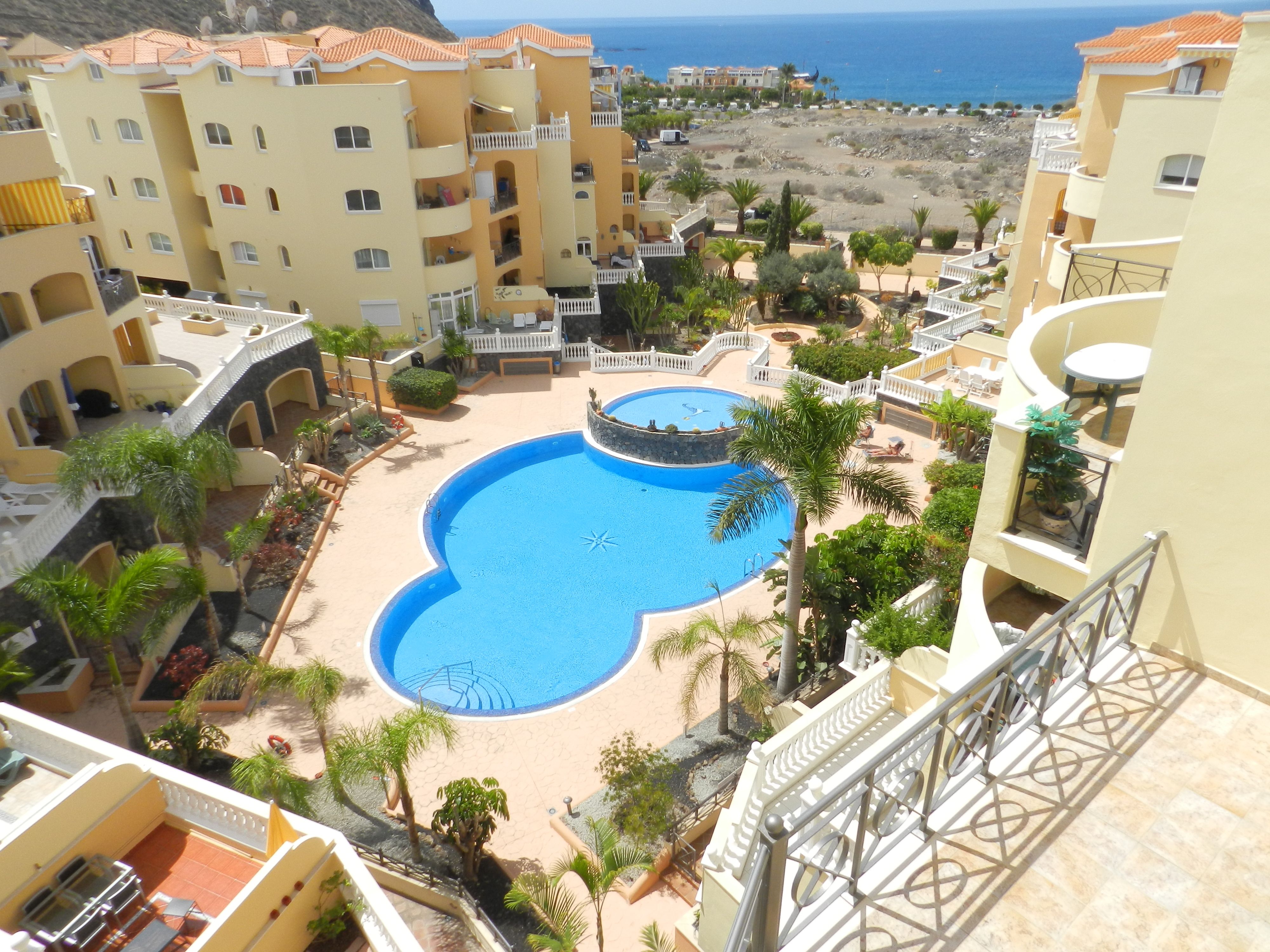 Venta de Atico Parque Tropical Los Cristianos: Compra y venta de inmuebles de Tenerife Investment Properties Venta de Atico Parque Tropical Los Cristianos: Compra y venta de inmuebles de Tenerife Investment Properties