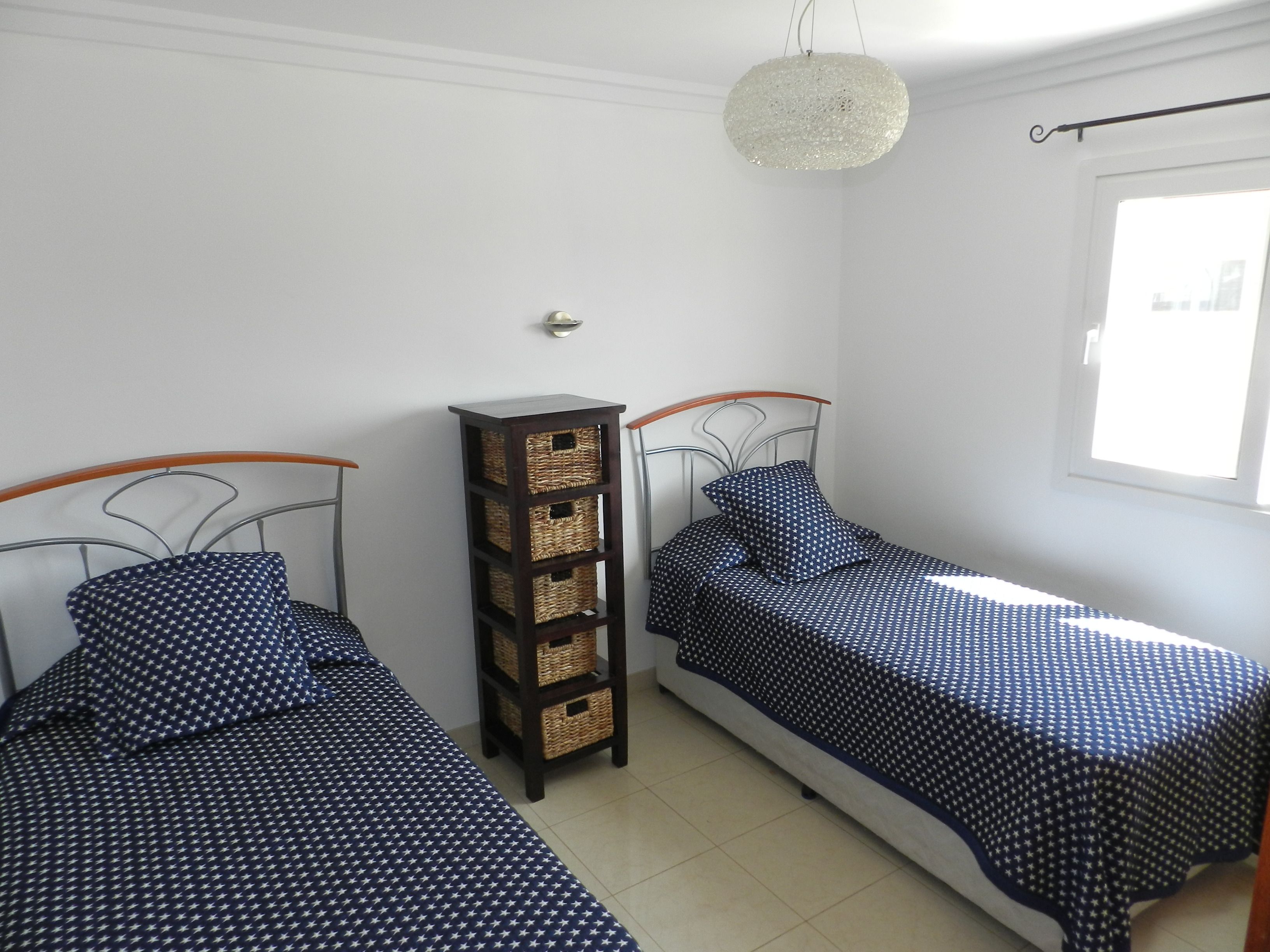 Adosado por venta en Los Corales en Los Cristianos: Compra y venta de inmuebles de Tenerife Investment Properties Adosado por venta en Los Corales en Los Cristianos: Compra y venta de inmuebles de Tenerife Investment Properties