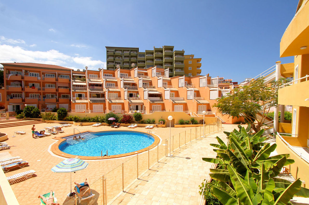 Apartamento con piscina Apartamento con piscina