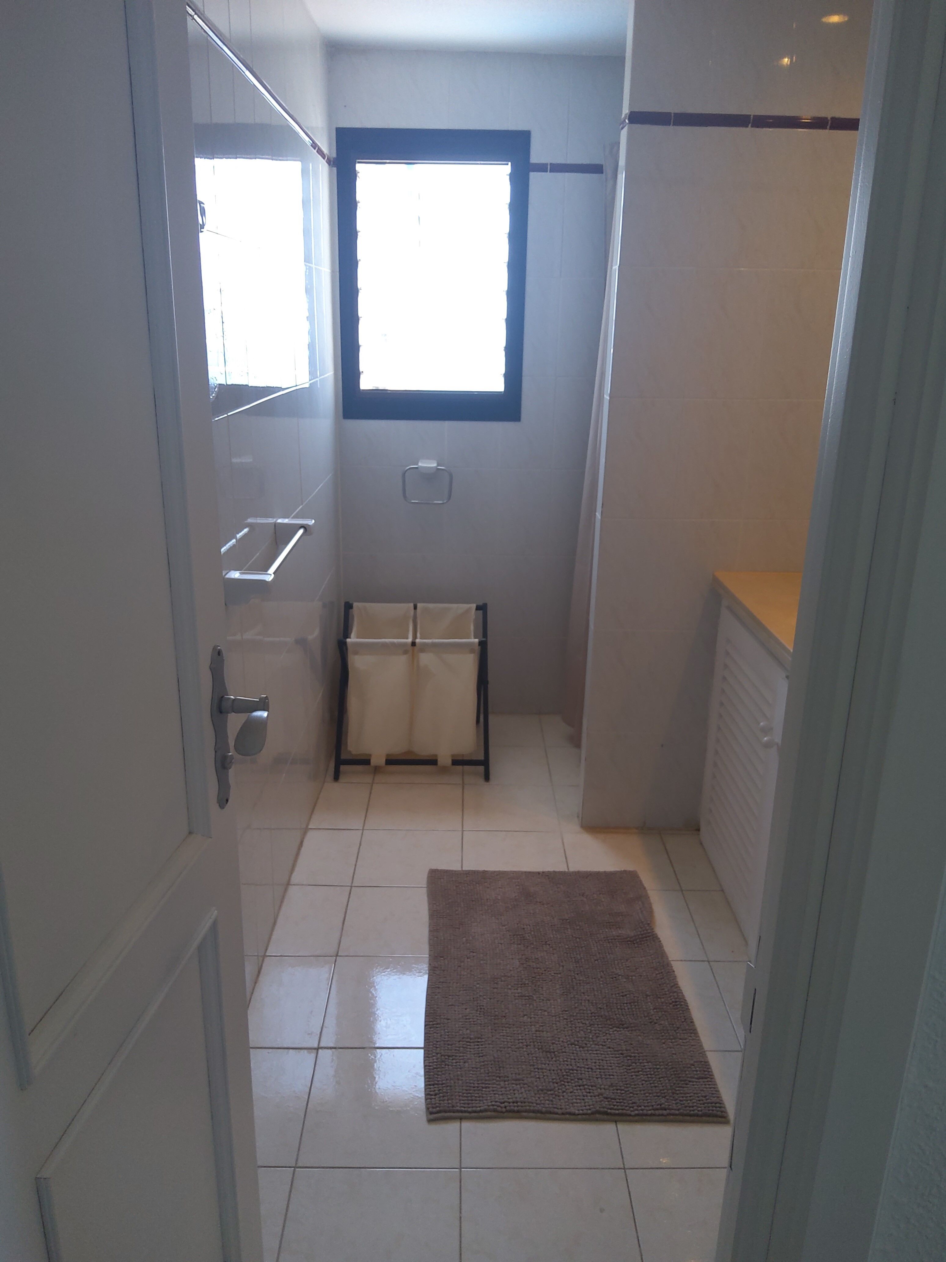 Venta de apartamento de 2 dormitorios en Adeje: Compra y venta de inmuebles de Tenerife Investment Properties Venta de apartamento de 2 dormitorios en Adeje: Compra y venta de inmuebles de Tenerife Investment Properties