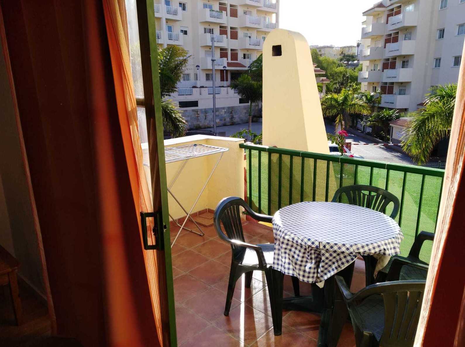 Apartamento planta alta 2 dormitorios con terraza complejo residencial Mare: Compra y venta de inmuebles de Tenerife Investment Properties Apartamento planta alta 2 dormitorios con terraza complejo residencial Mare: Compra y venta de inmuebles de Tenerife Investment Properties