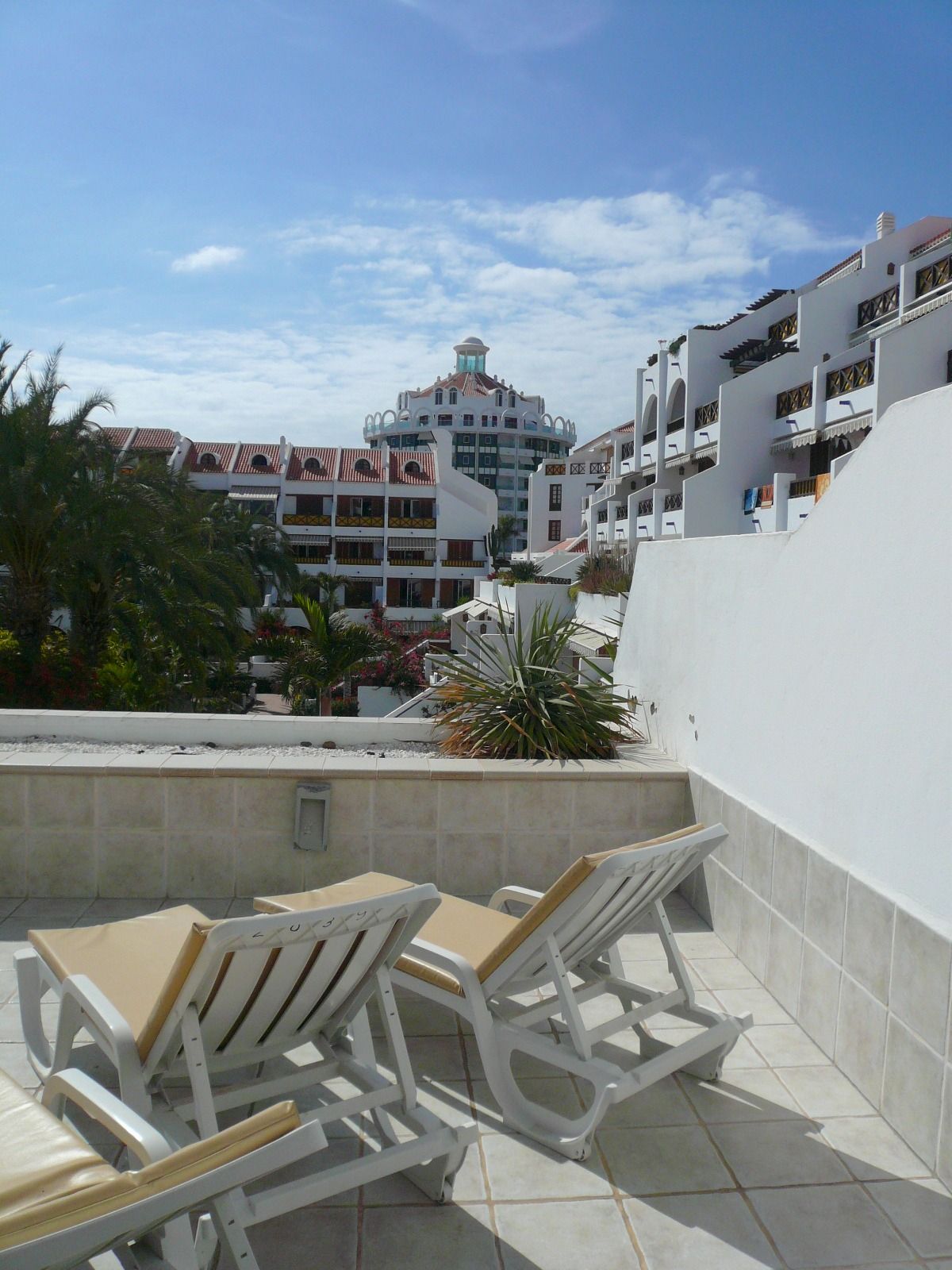 Alquiler larga temporada Parque Santiago III: Compra y venta de inmuebles de Tenerife Investment Properties Alquiler larga temporada Parque Santiago III: Compra y venta de inmuebles de Tenerife Investment Properties