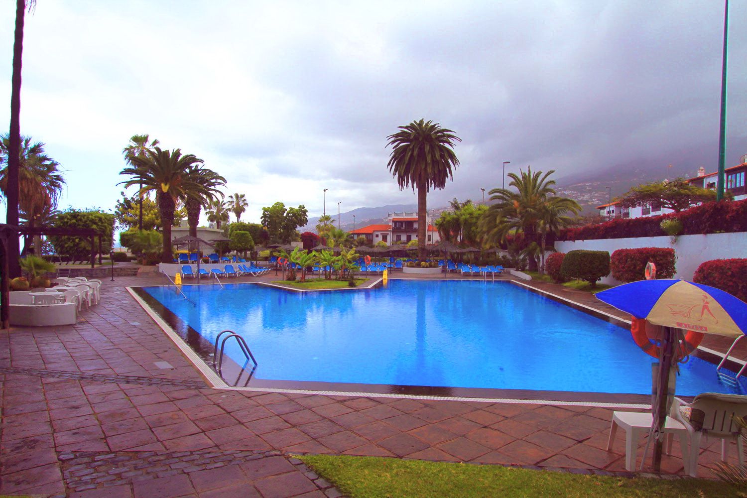 VENTA! BONITO DUPLEX EN PUERTO DE LA CRUZ CON VISTAS ESPECTACULARES: Compra y venta de inmuebles de Tenerife Investment Properties VENTA! BONITO DUPLEX EN PUERTO DE LA CRUZ CON VISTAS ESPECTACULARES: Compra y venta de inmuebles de Tenerife Investment Properties