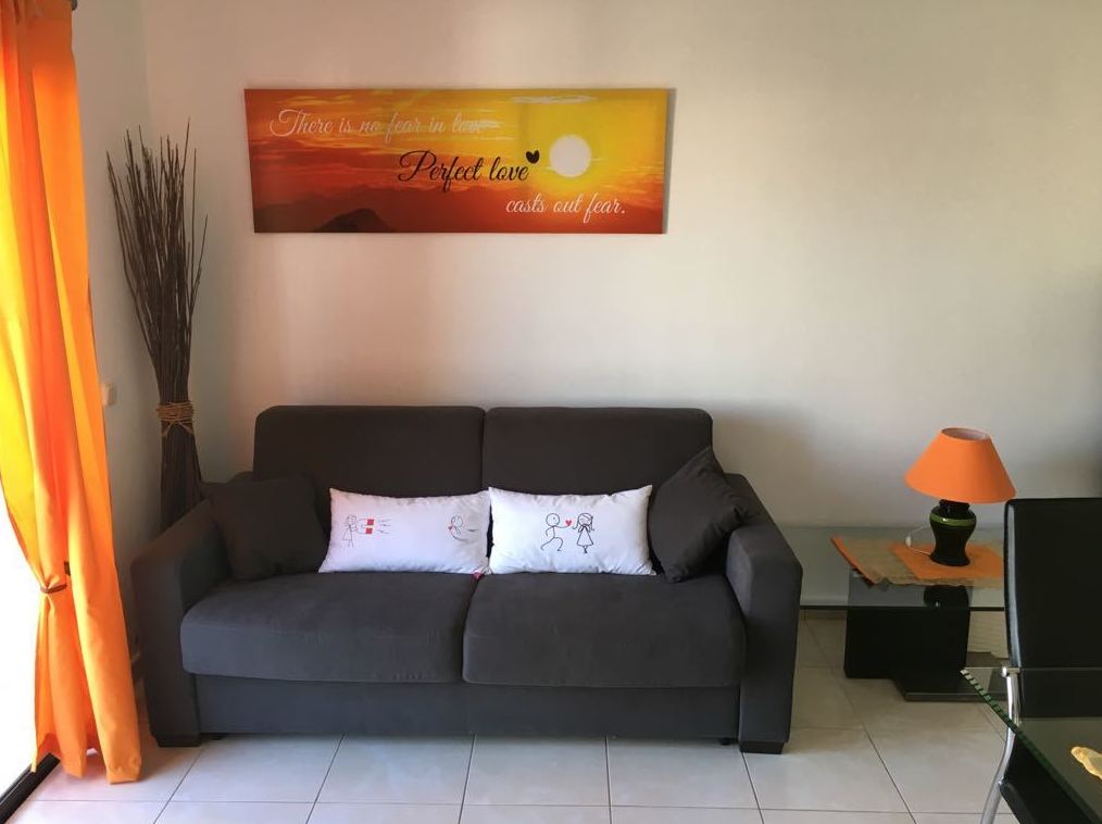 Apartamento de 1 dormitorio con terraza en complejo Mareverde Torviscas Baj: Compra y venta de inmuebles de Tenerife Investment Properties Apartamento de 1 dormitorio con terraza en complejo Mareverde Torviscas Baj: Compra y venta de inmuebles de Tenerife Investment Properties