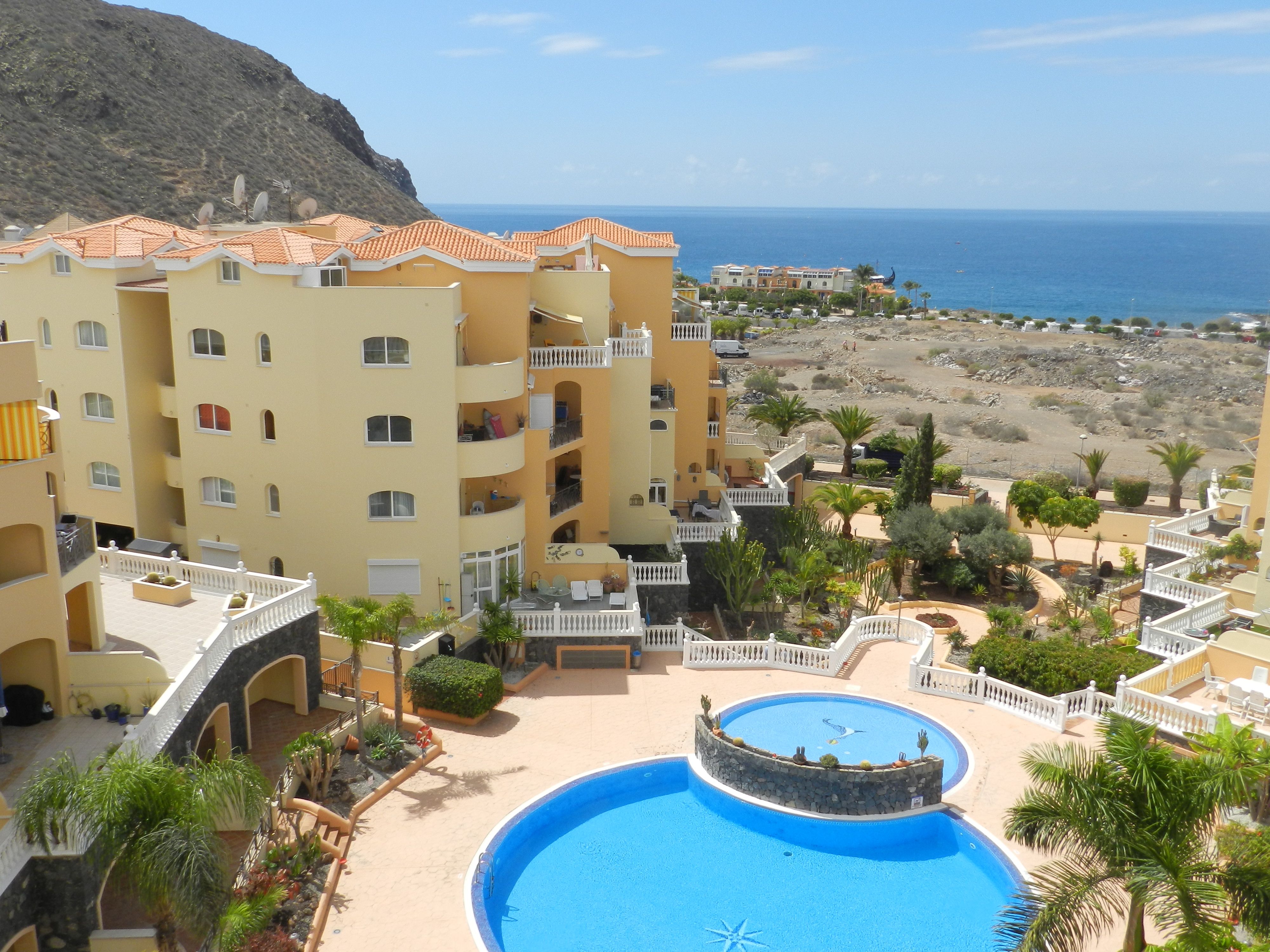 Venta de Atico Parque Tropical Los Cristianos: Compra y venta de inmuebles de Tenerife Investment Properties Venta de Atico Parque Tropical Los Cristianos: Compra y venta de inmuebles de Tenerife Investment Properties