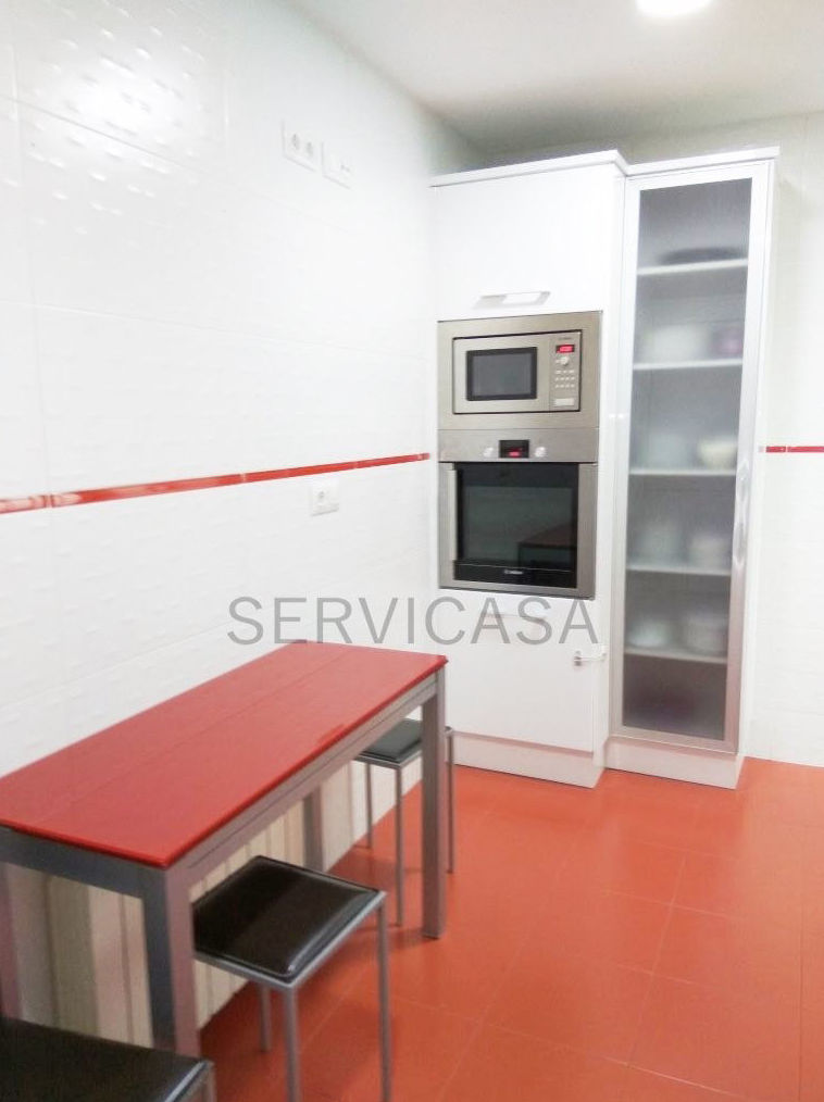 Piso en venta 150.000€: Compra y alquiler de Servicasa Servicios Inmobiliarios Piso en venta 150.000€: Compra y alquiler de Servicasa Servicios Inmobiliarios