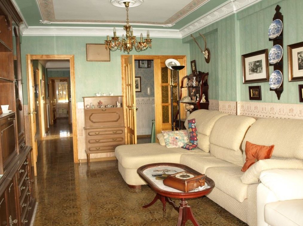 Pisos en venta 100.000€: Compra y alquiler de Servicasa Servicios Inmobiliarios Pisos en venta 100.000€: Compra y alquiler de Servicasa Servicios Inmobiliarios
