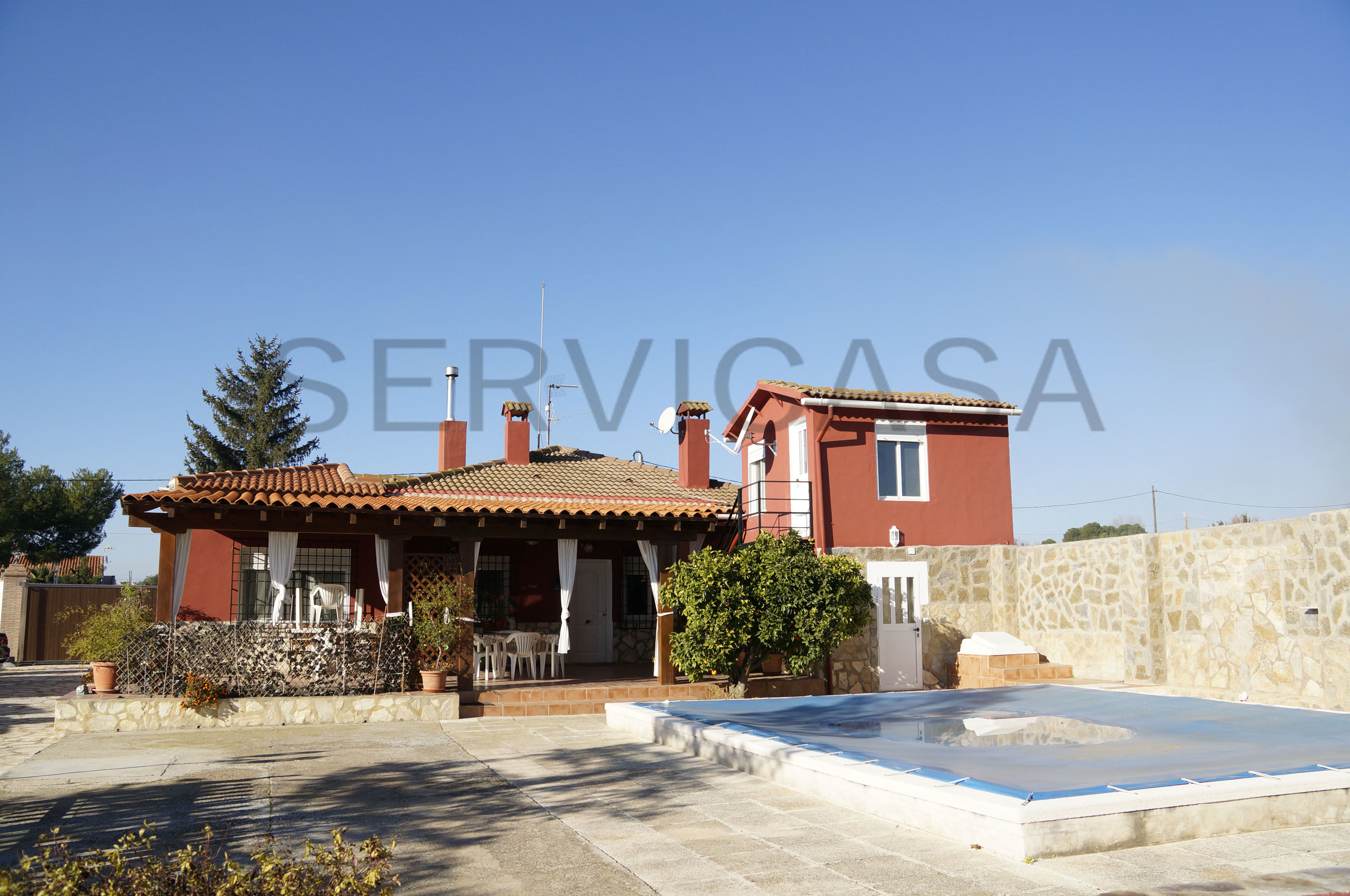 Chalets en venta 385.000€: Compra y alquiler de Servicasa Servicios Inmobiliarios Chalets en venta 385.000€: Compra y alquiler de Servicasa Servicios Inmobiliarios