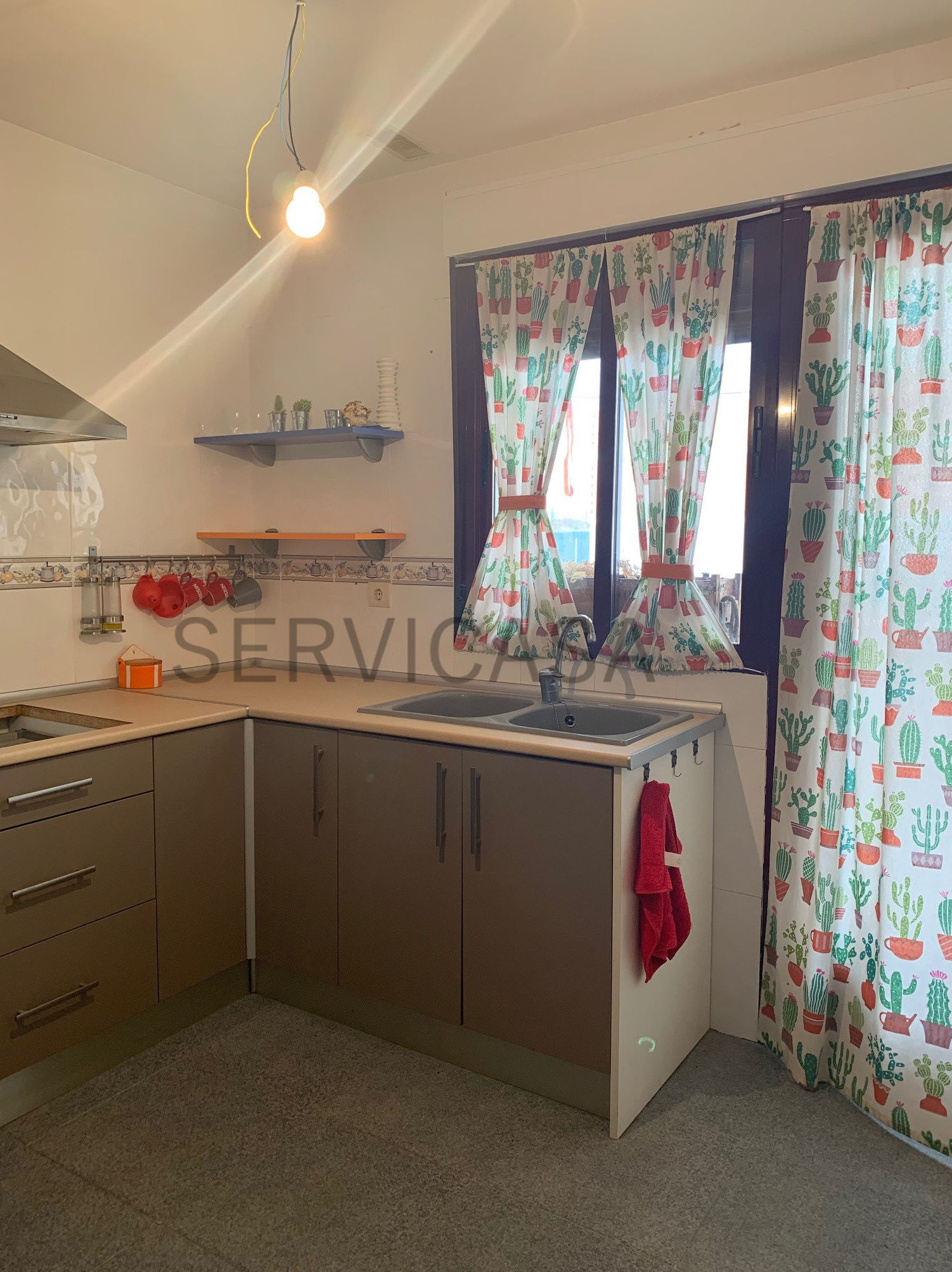 ADOSADO 115.000€: Compra y alquiler de Servicasa Servicios Inmobiliarios ADOSADO 115.000€: Compra y alquiler de Servicasa Servicios Inmobiliarios