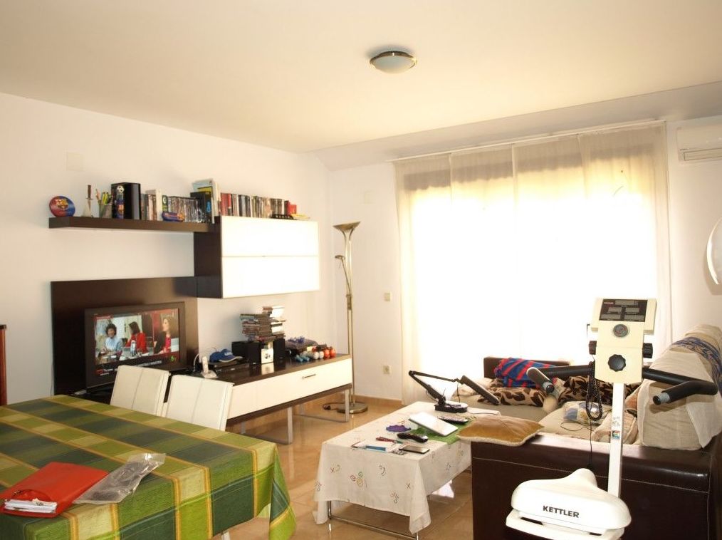Ático en venta 100.000€: Compra y alquiler de Servicasa Servicios Inmobiliarios Ático en venta 100.000€: Compra y alquiler de Servicasa Servicios Inmobiliarios