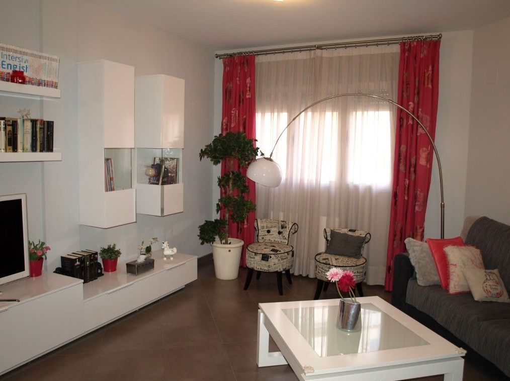 Pisos en venta 170.000€: Compra y alquiler de Servicasa Servicios Inmobiliarios Pisos en venta 170.000€: Compra y alquiler de Servicasa Servicios Inmobiliarios