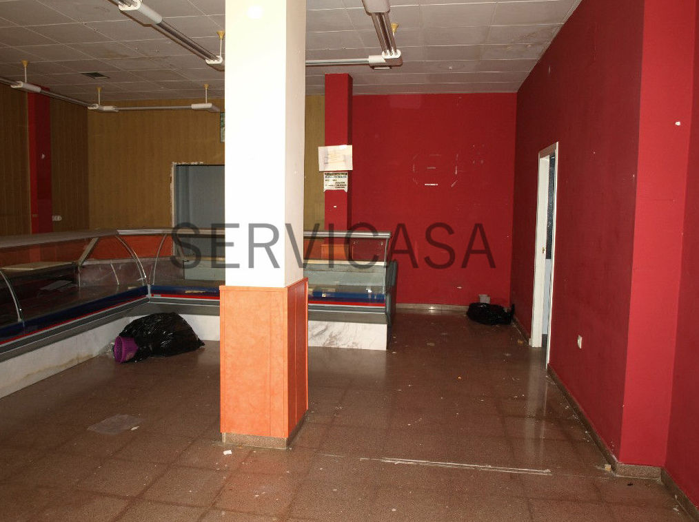 Locales en venta 120.000€: Compra y alquiler de Servicasa Servicios Inmobiliarios Locales en venta 120.000€: Compra y alquiler de Servicasa Servicios Inmobiliarios