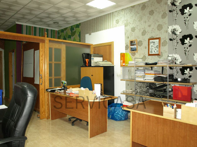 LOCAL ALQUILER 1.100€ MES: Compra y alquiler de Servicasa Servicios Inmobiliarios LOCAL ALQUILER 1.100€ MES: Compra y alquiler de Servicasa Servicios Inmobiliarios