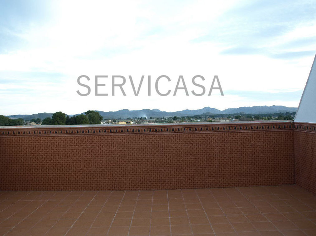 Ático en venta 105.000€: Compra y alquiler de Servicasa Servicios Inmobiliarios Ático en venta 105.000€: Compra y alquiler de Servicasa Servicios Inmobiliarios