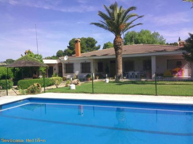 Se vende chalet en la localidad de Hellín : Compra y alquiler de Servicasa Servicios Inmobiliarios Se vende chalet en la localidad de Hellín : Compra y alquiler de Servicasa Servicios Inmobiliarios