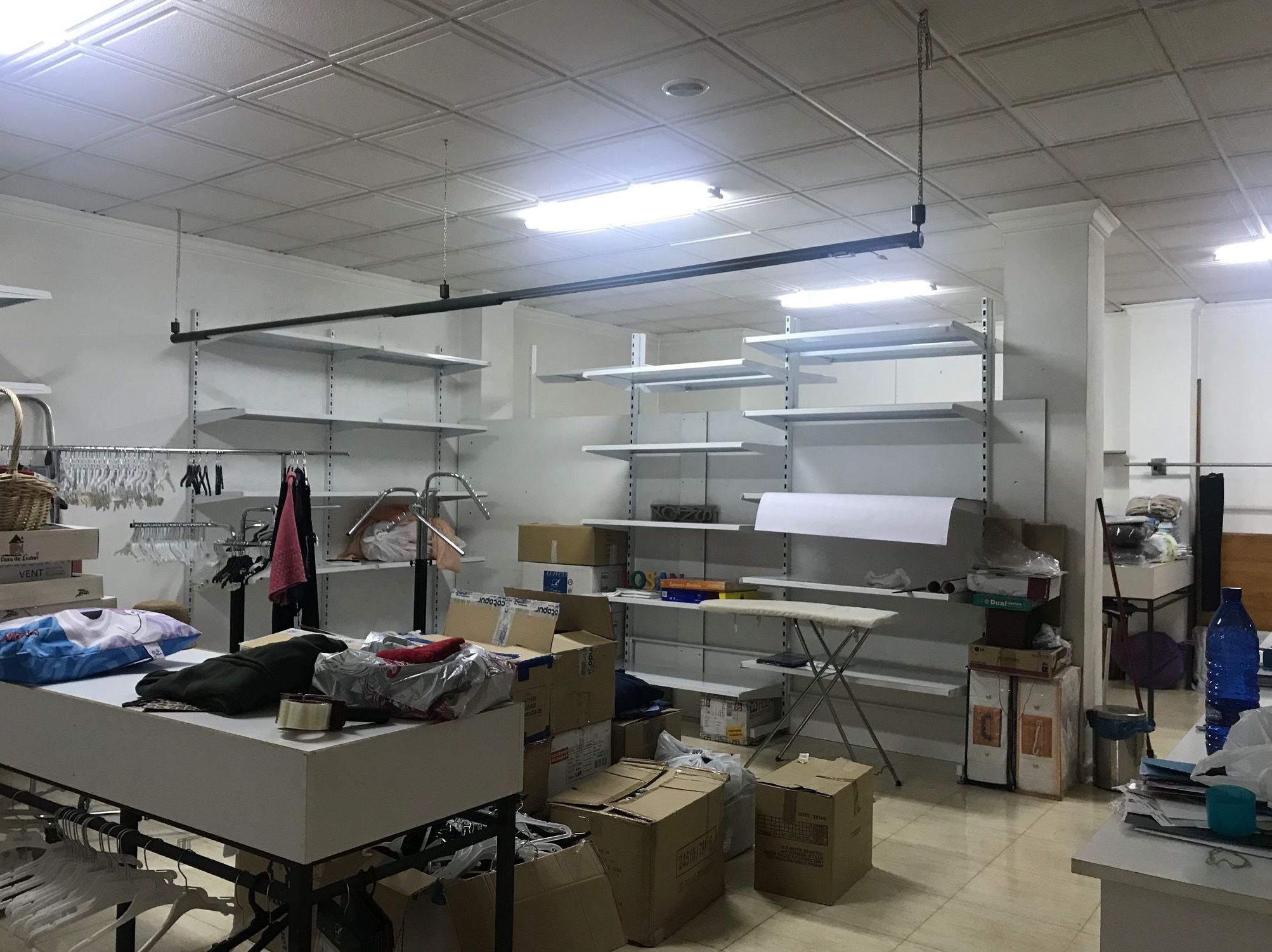 Local en alquiler, Hellin 800€/MES: Compra y alquiler de Servicasa Servicios Inmobiliarios Local en alquiler, Hellin 800€/MES: Compra y alquiler de Servicasa Servicios Inmobiliarios